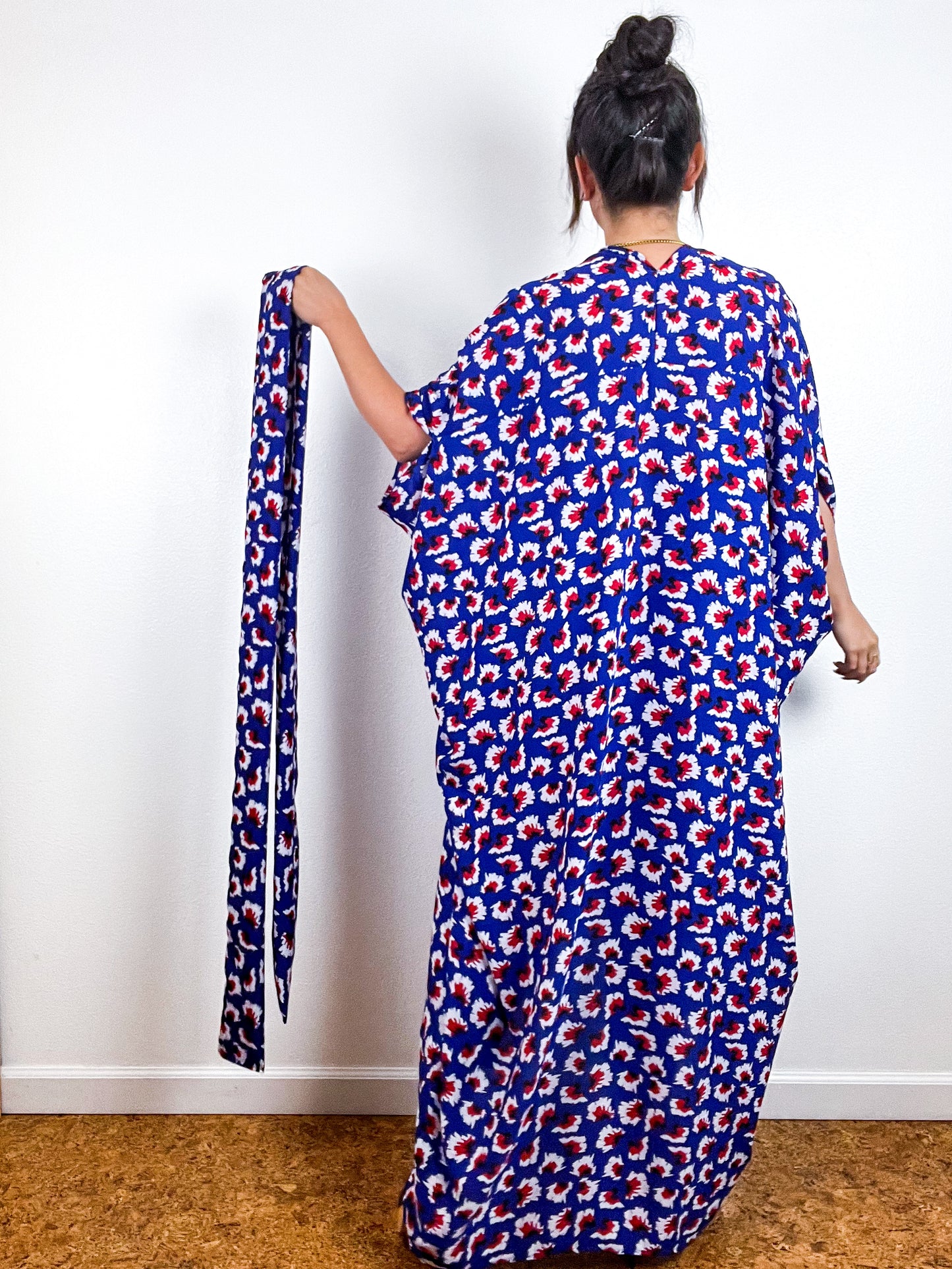 Print High Low Kimono Blue Red Burst Georgette