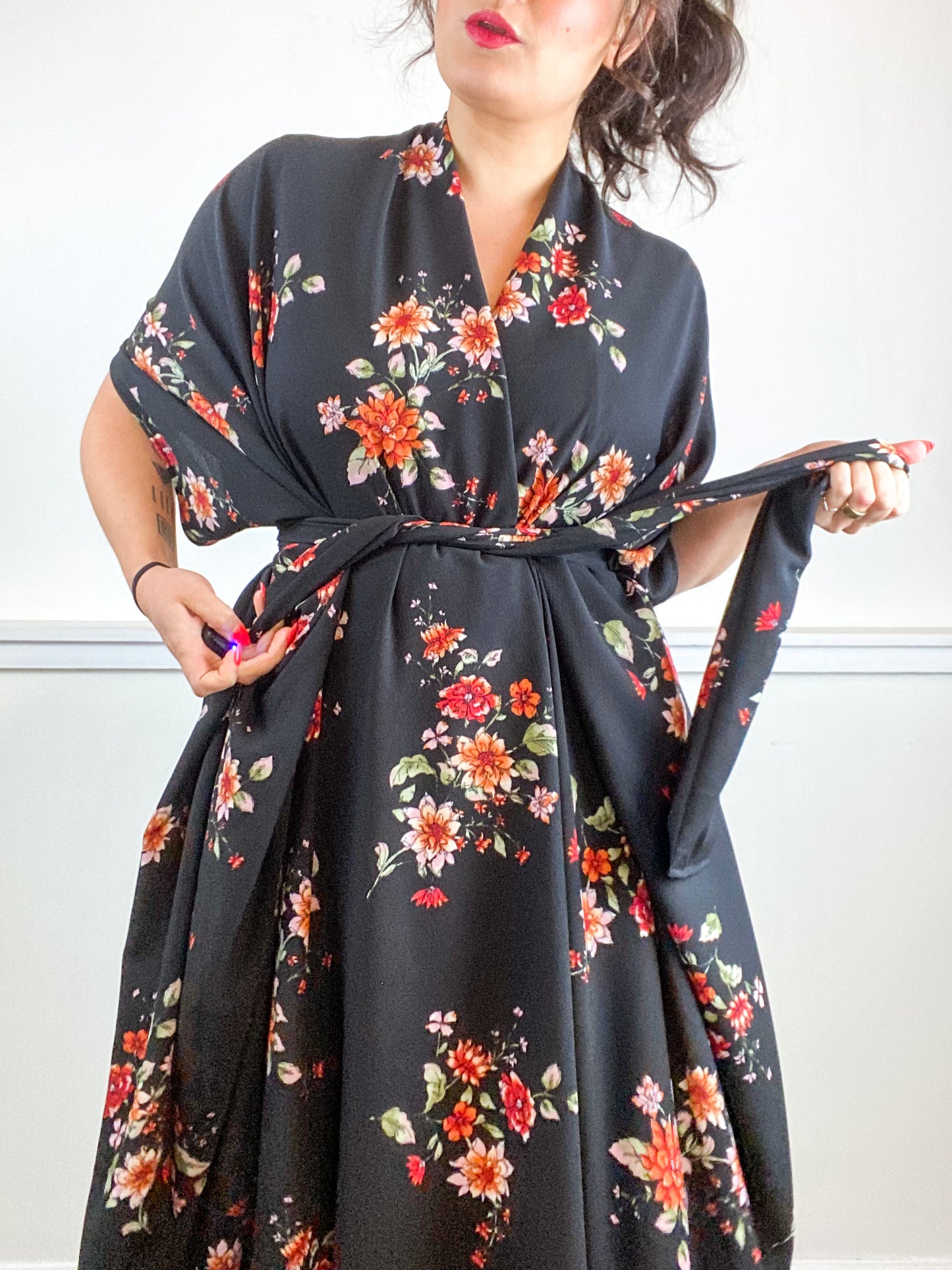 Print High Low Kimono Black Rose Bubble Crepe