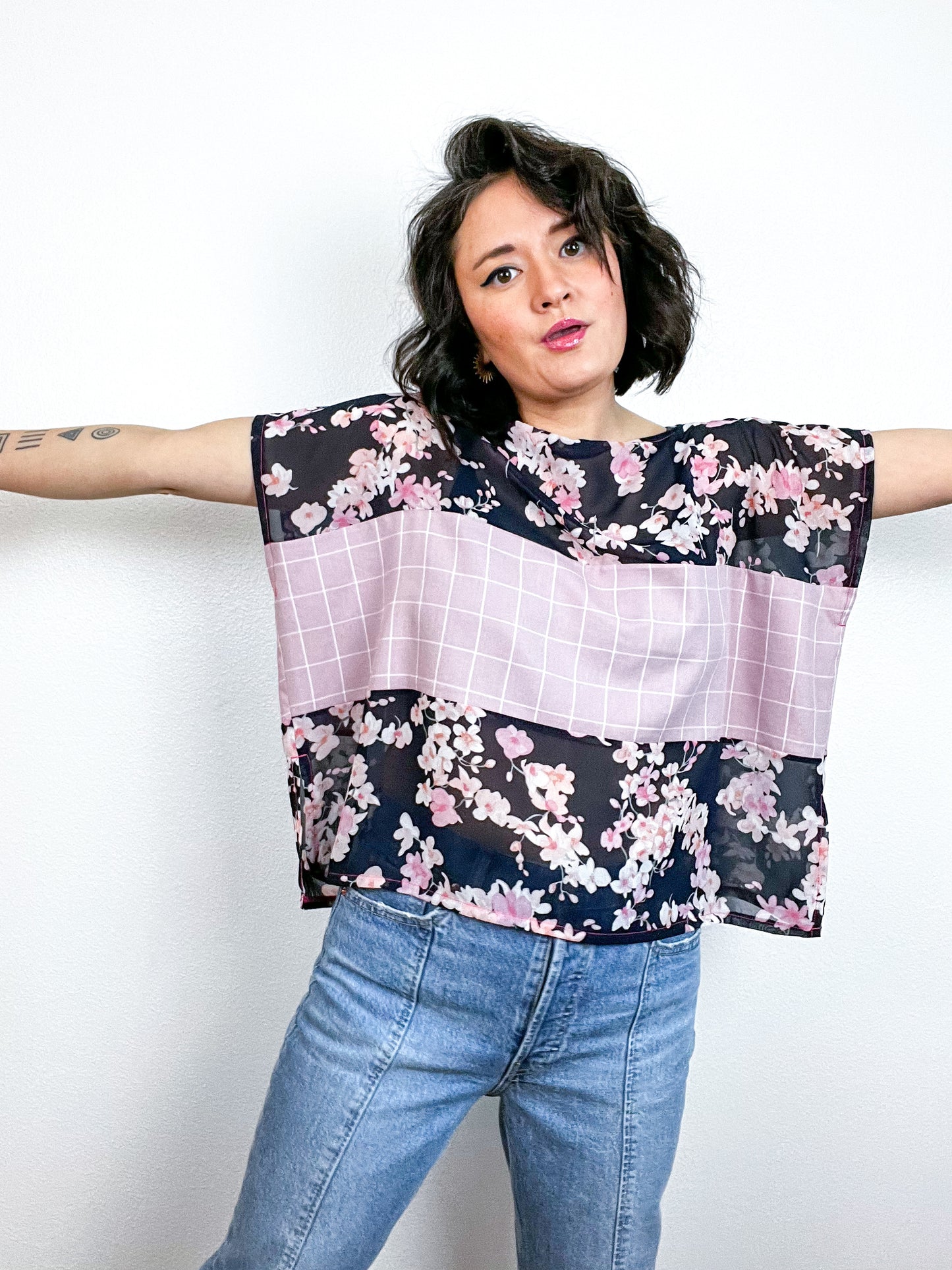 Scrappy Crop Navy Cherry Blossom