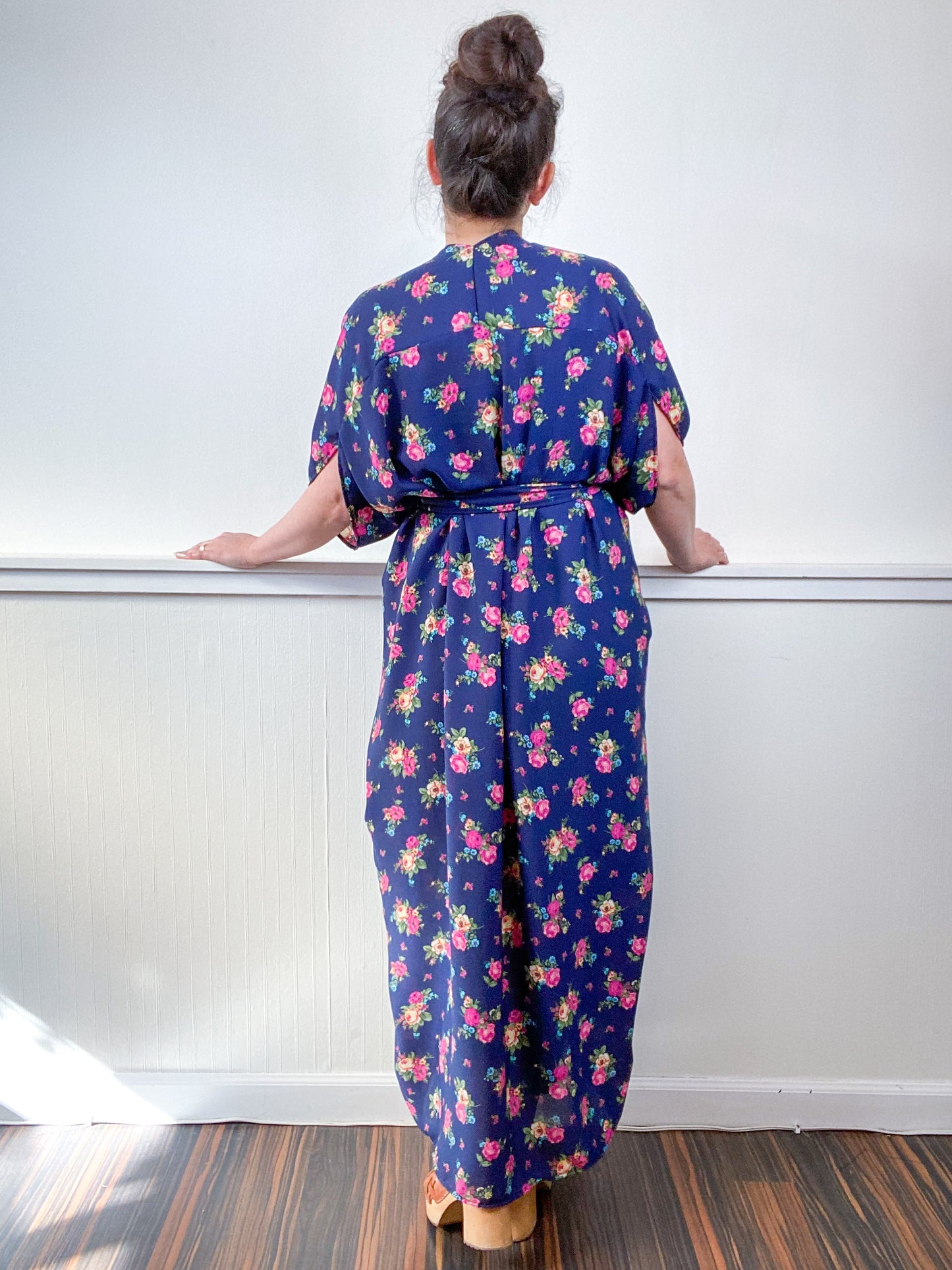Print High Low Kimono Navy Pink Bouquet Satin