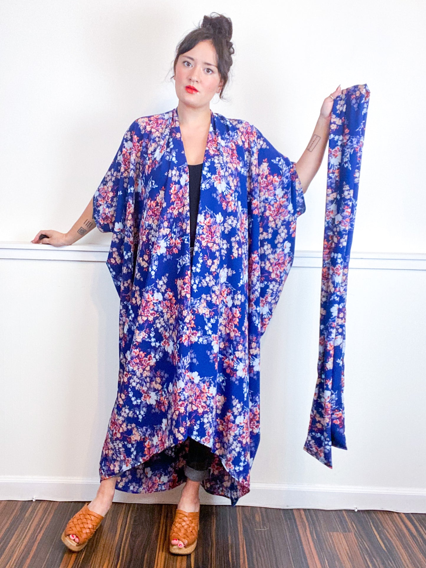 Print High Low Kimono Navy Wildflower Bubble Crepe