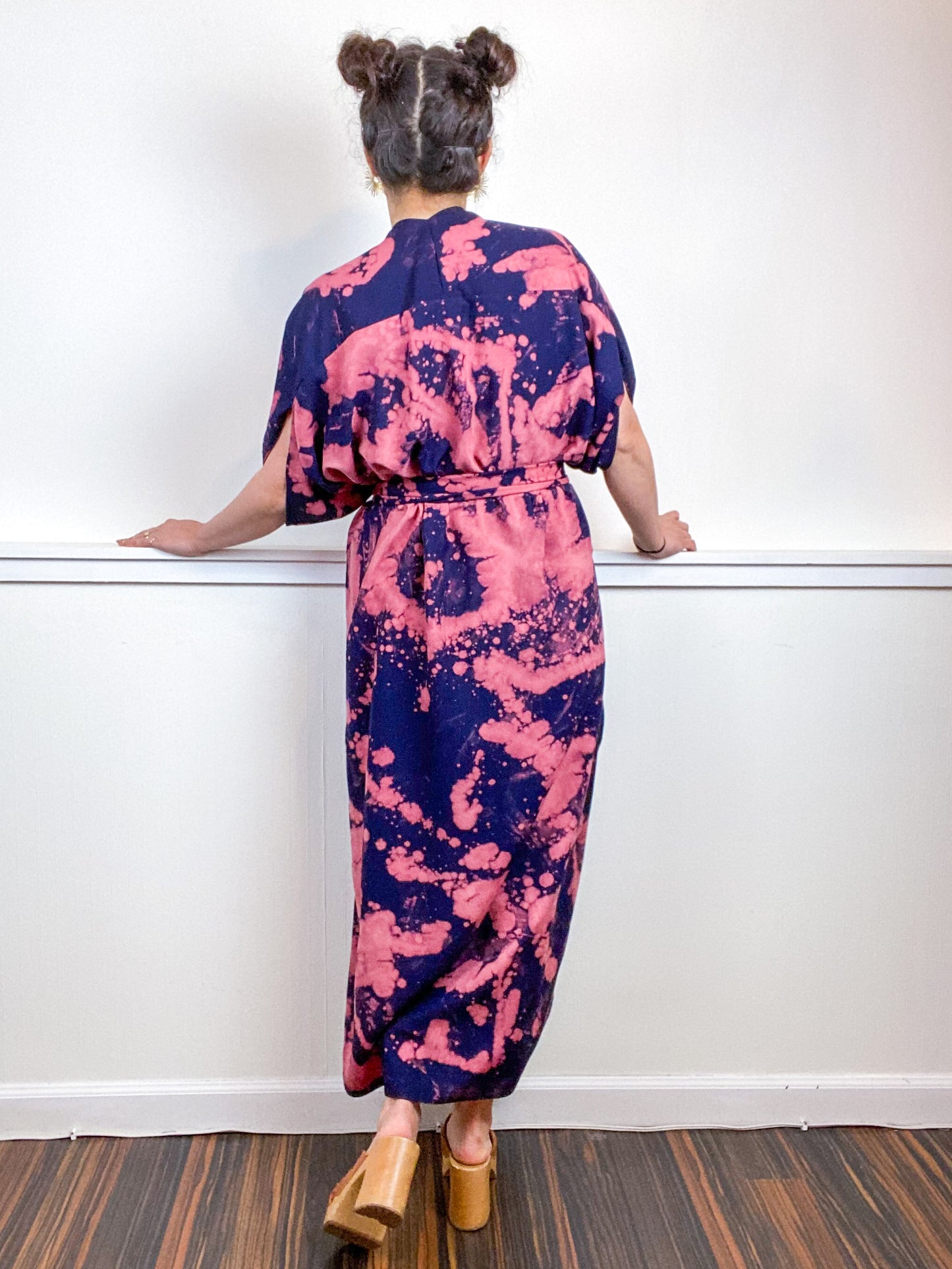 Hand-Dyed High Low Kimono Navy Peach Bleach
