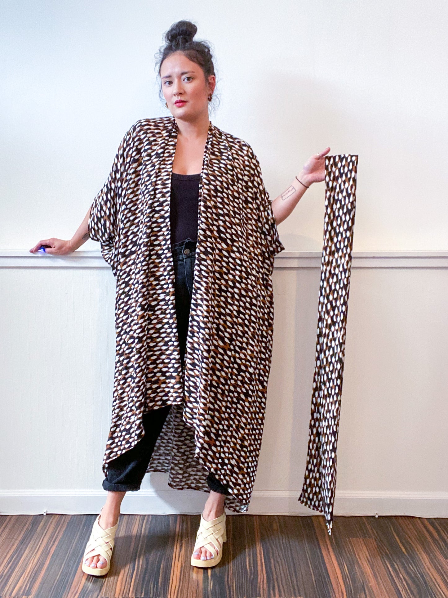 Print High Low Kimono Black Brown Snake Rayon Challis