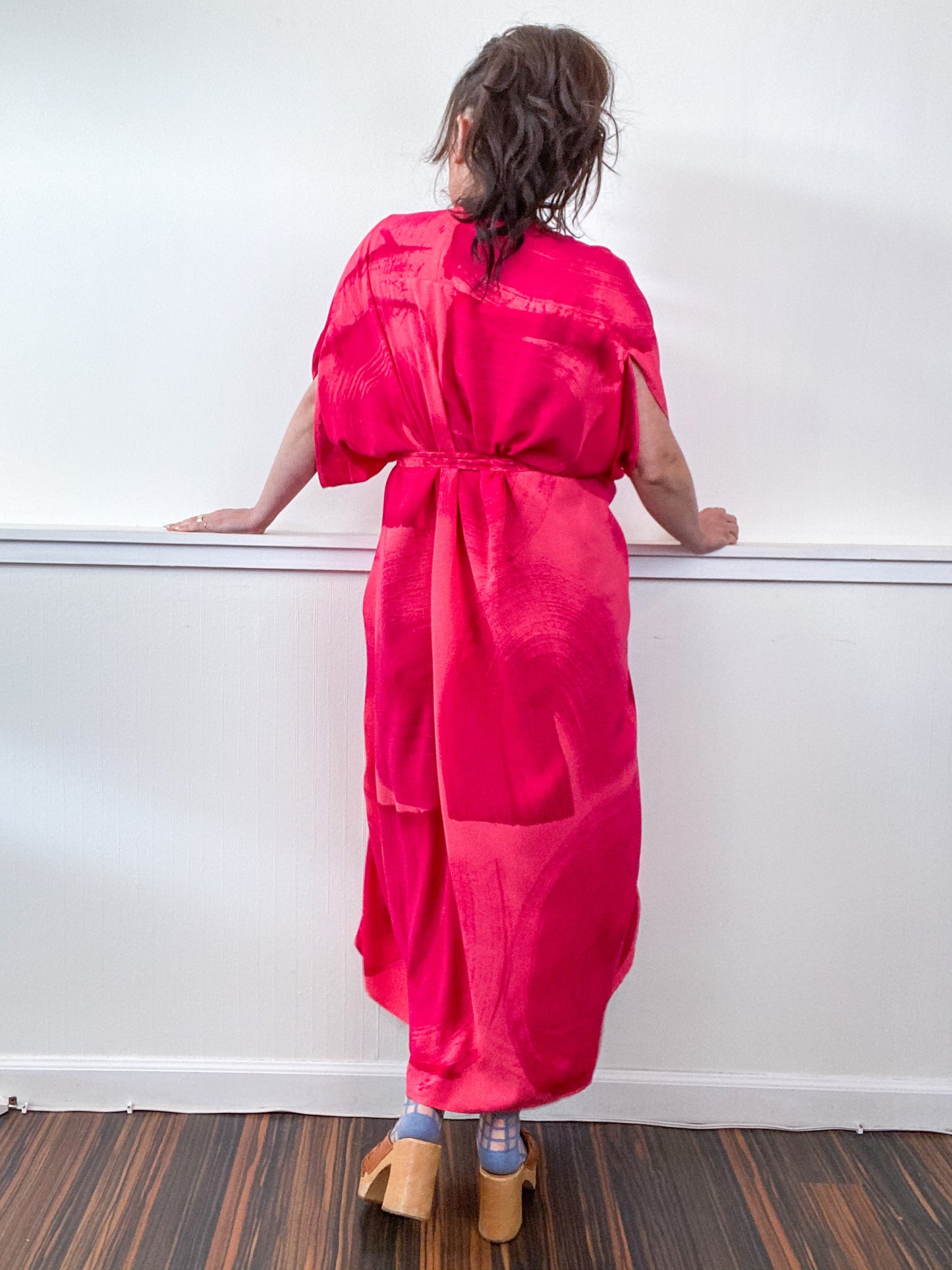 Hand-Dyed High Low Kimono Coral Fuchsia Brushstroke