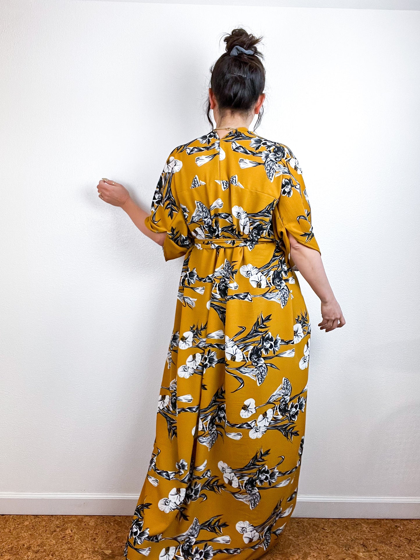 Print High Low Kimono Goldenrod Floral Bubble Crepe