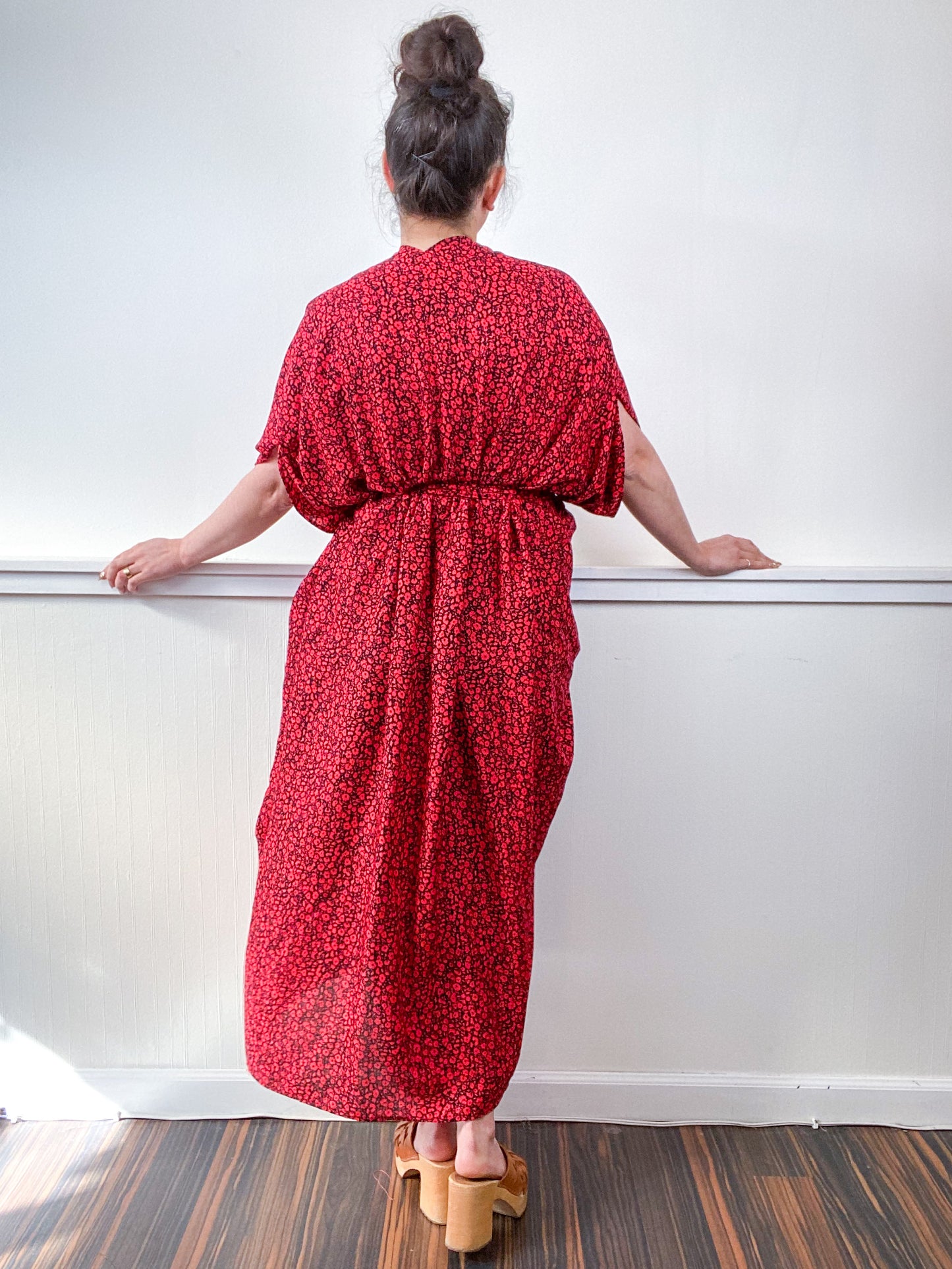 Print High Low Kimono Black Red Mini Floral Challis