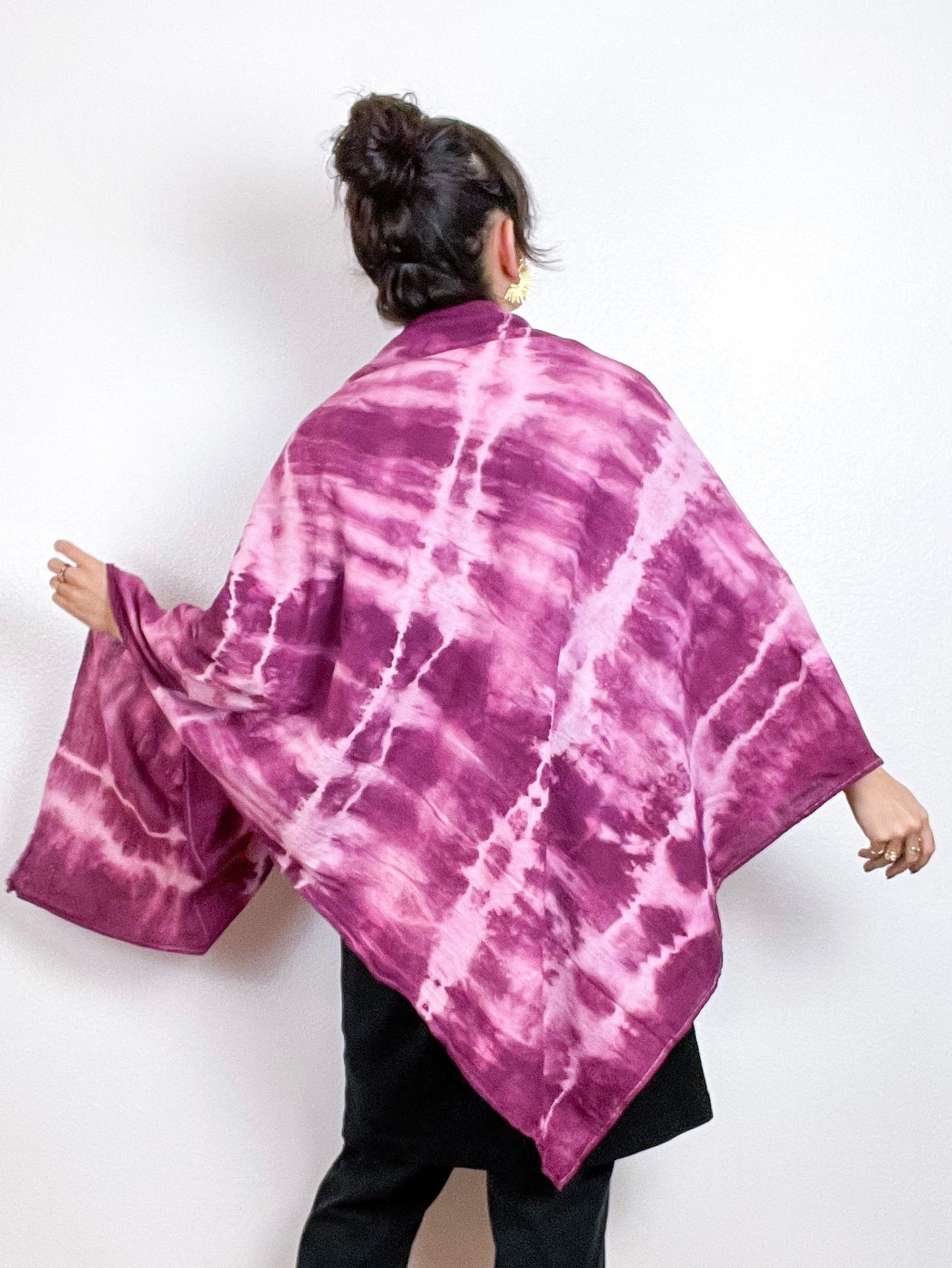 Hand-Dyed Gauze Blanket Scarf Magenta Lines