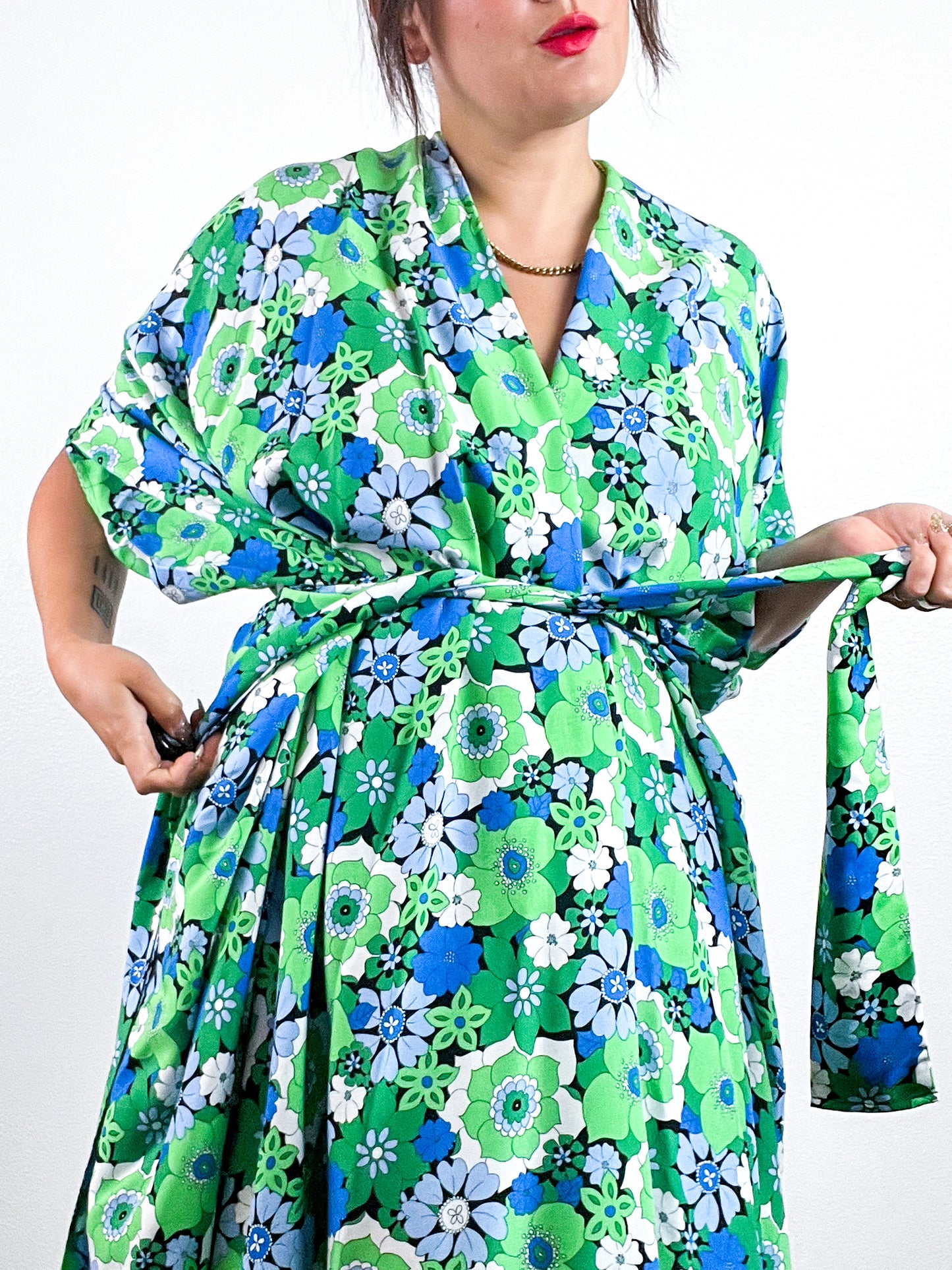 Print High Low Kimono Green Groovy Floral Challis