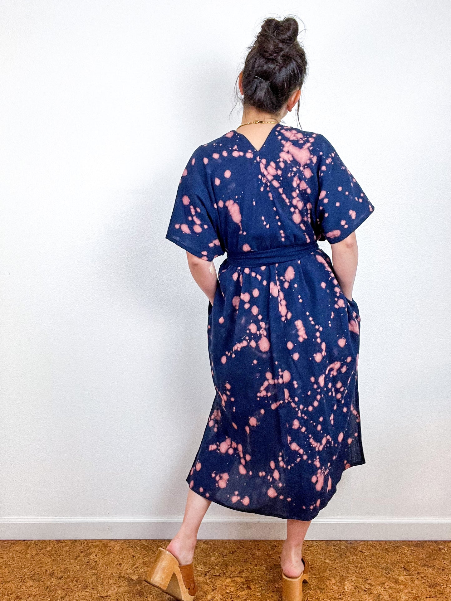 Single Gauze Midi Caftan Dress Navy Peach Speckle