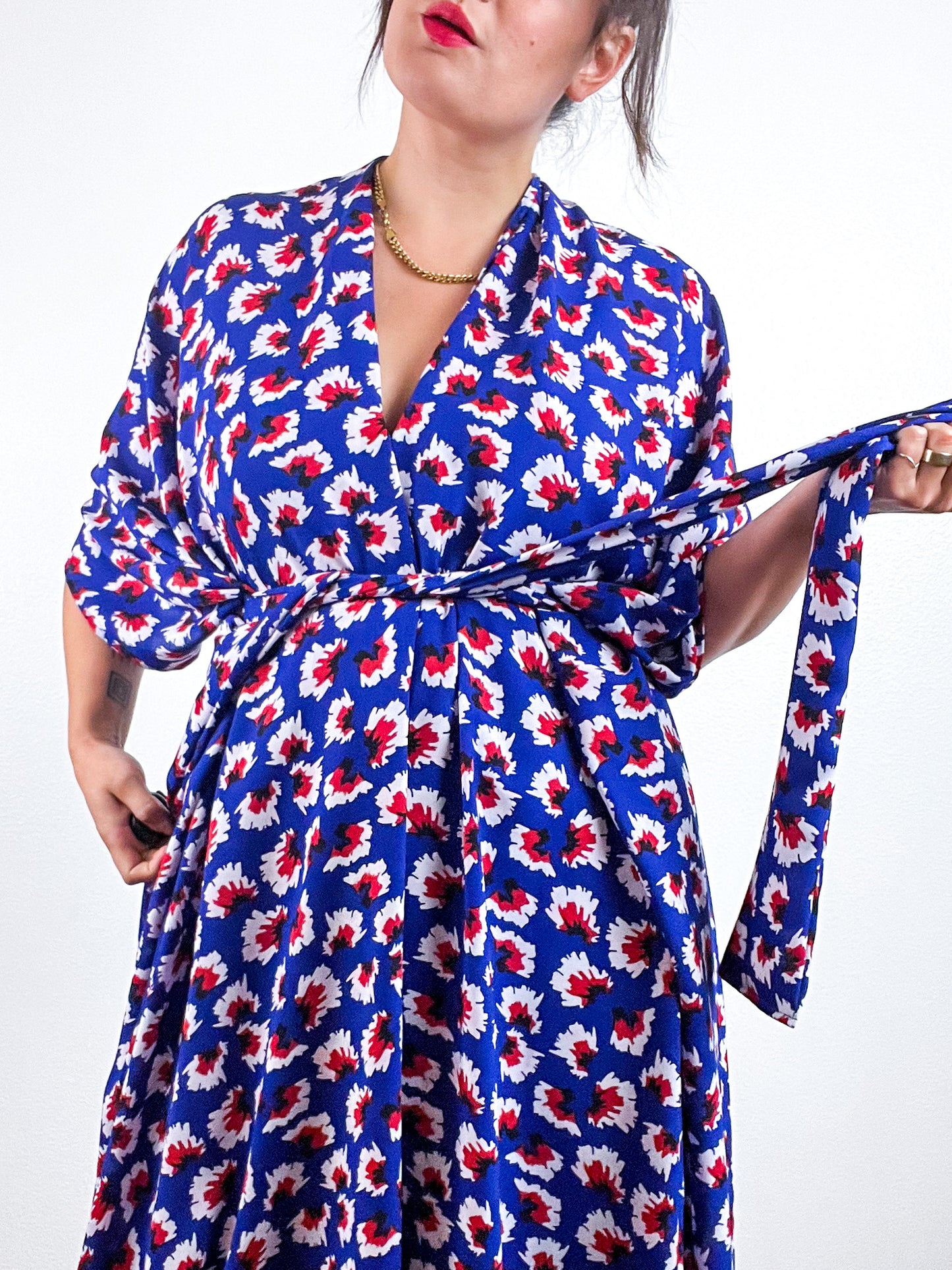 Print High Low Kimono Blue Red Burst Georgette
