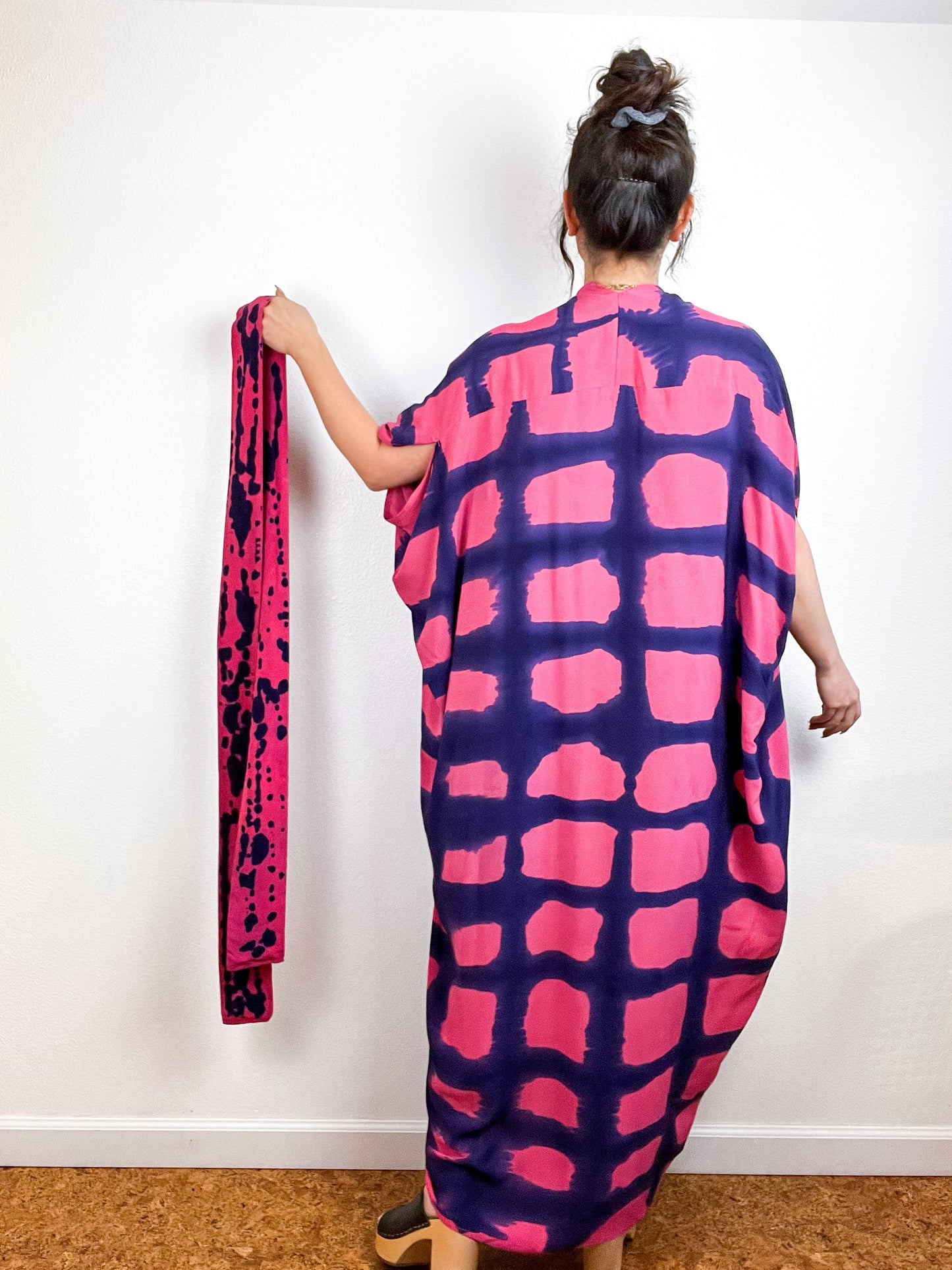 Hand-Dyed High Low Kimono Coral Navy Windowpane