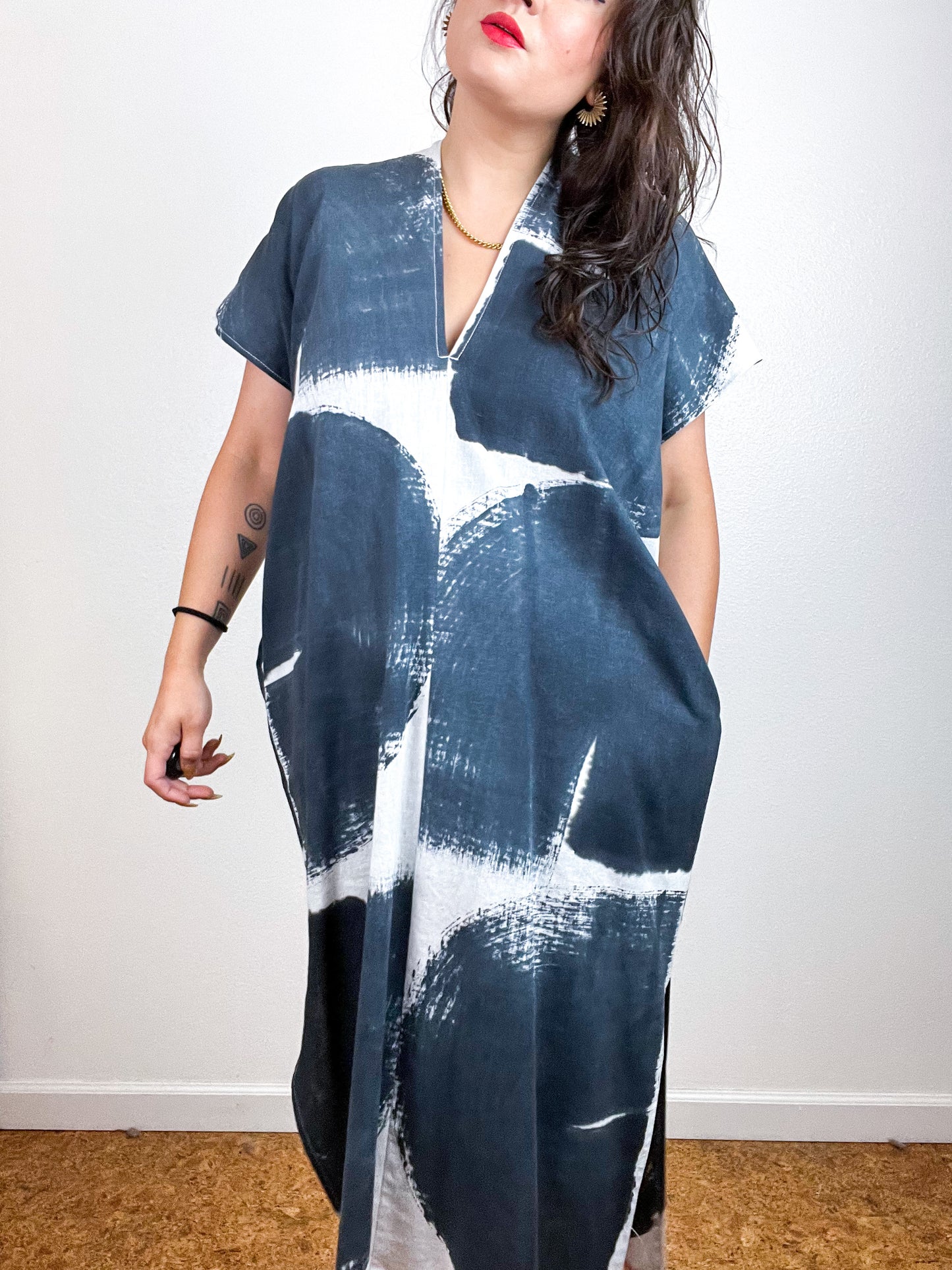 Hand-Dyed Midi Smock Dress White Black Brush