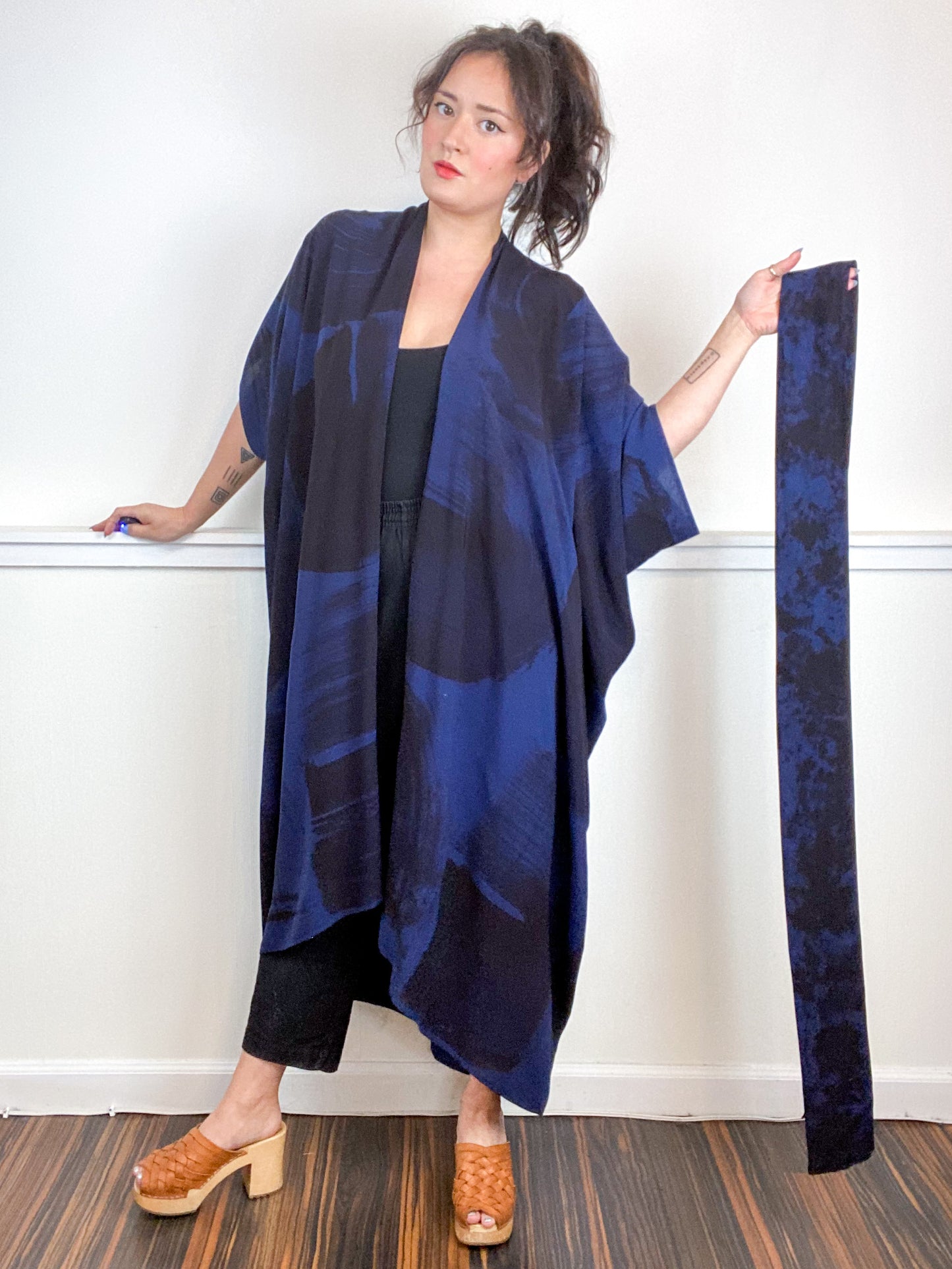 Hand-Dyed High Low Kimono Navy Black Brushstroke