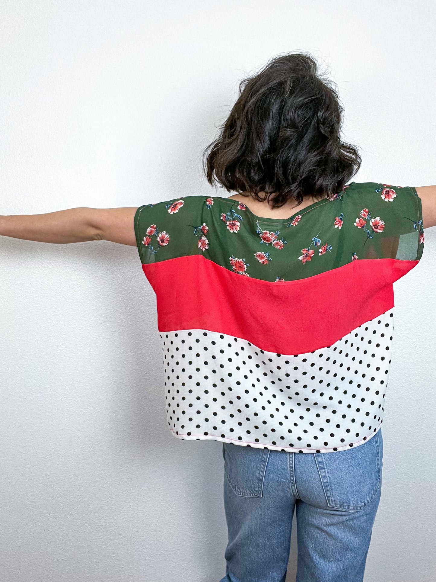 Scrappy Crop Olive Scarlet Floral Dots
