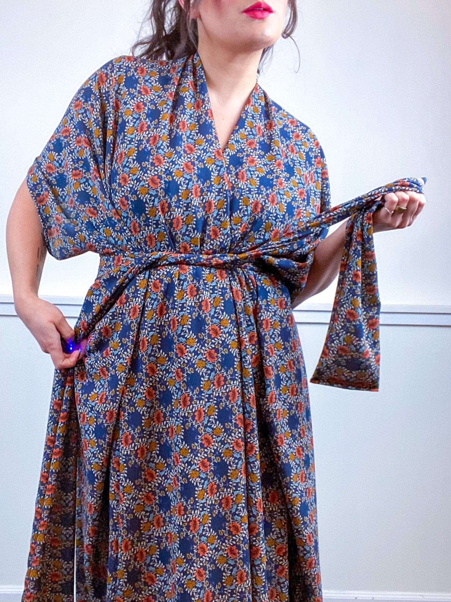 Print High Low Kimono Vintage Floral Bubble Crepe