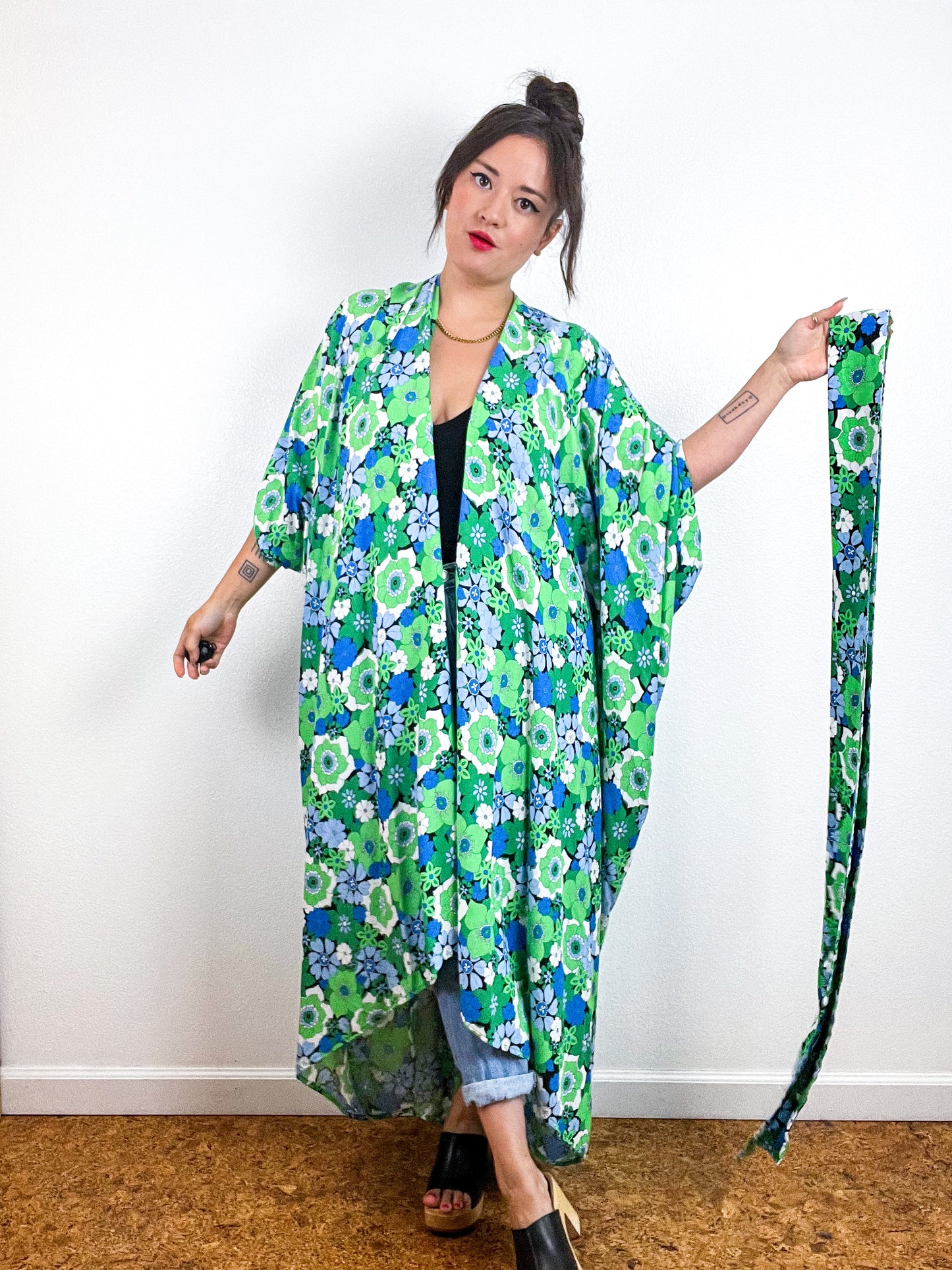 Print High Low Kimono Green Groovy Floral Challis