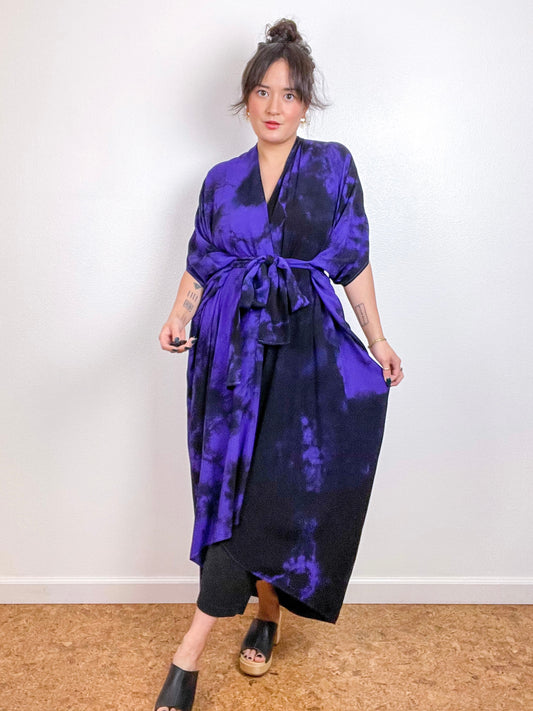 Hand-Dyed High Low Kimono Purple Black Tie