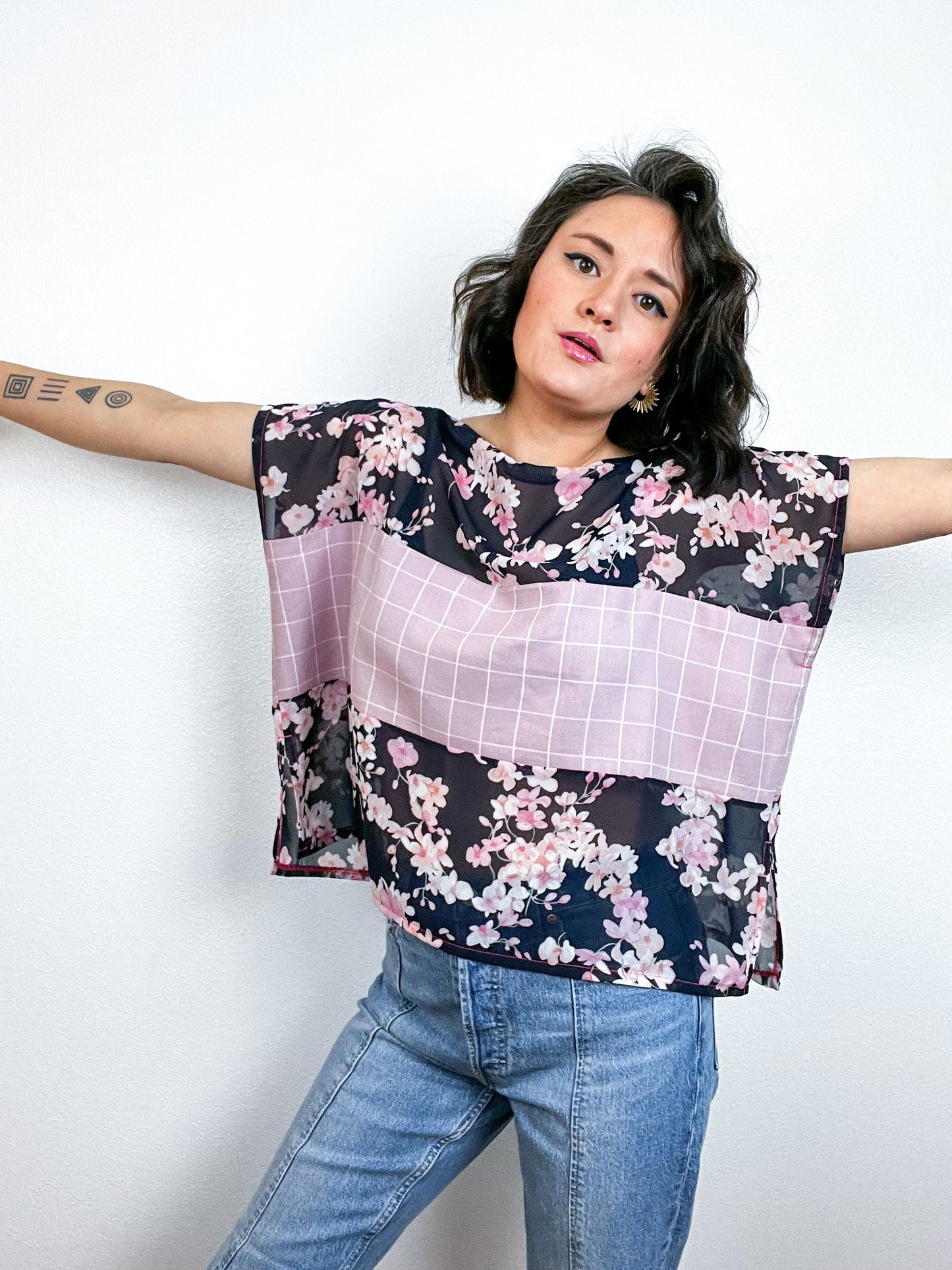 Scrappy Crop Navy Cherry Blossom