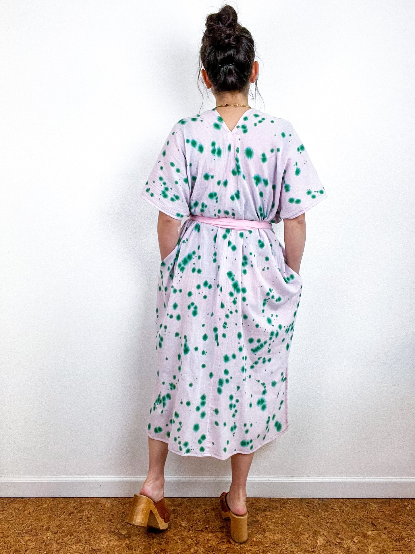 Single Gauze Midi Caftan Dress Blush Green Speckle