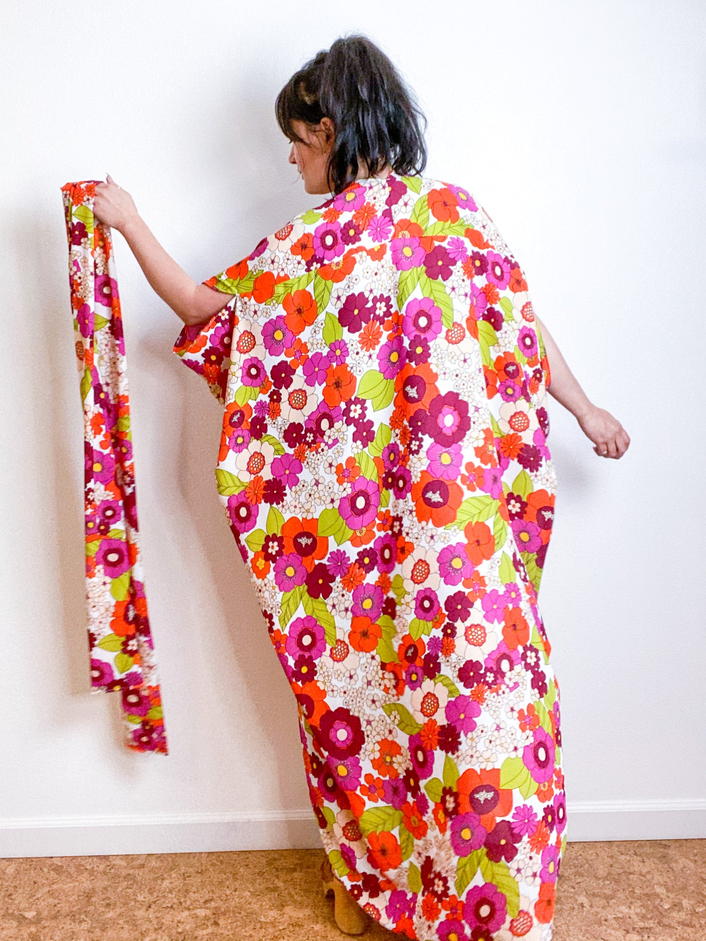 Print High Low Kimono Retro Floral Crepe