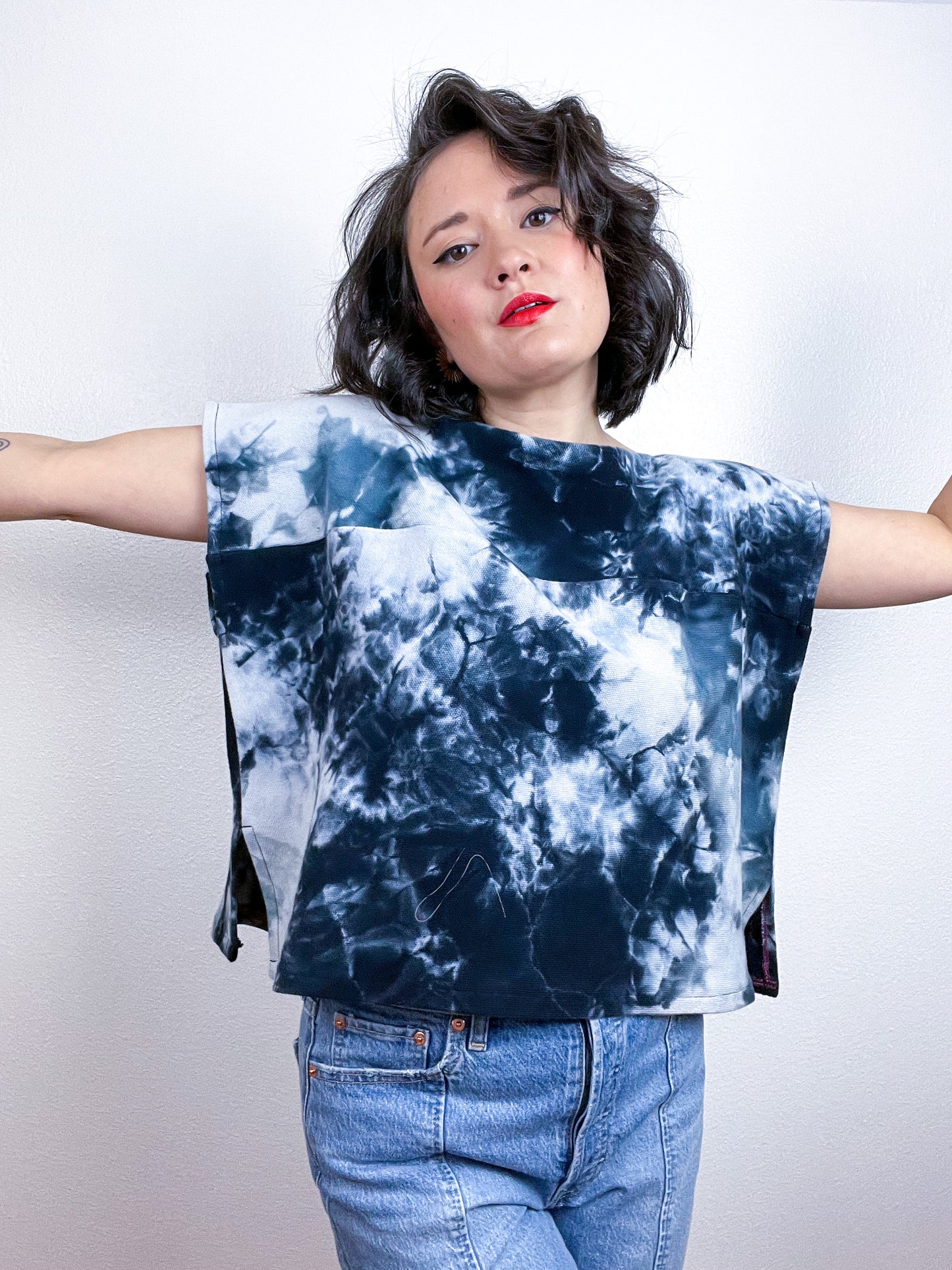 Hand-Dyed Sweater Knit Crop Black Tie