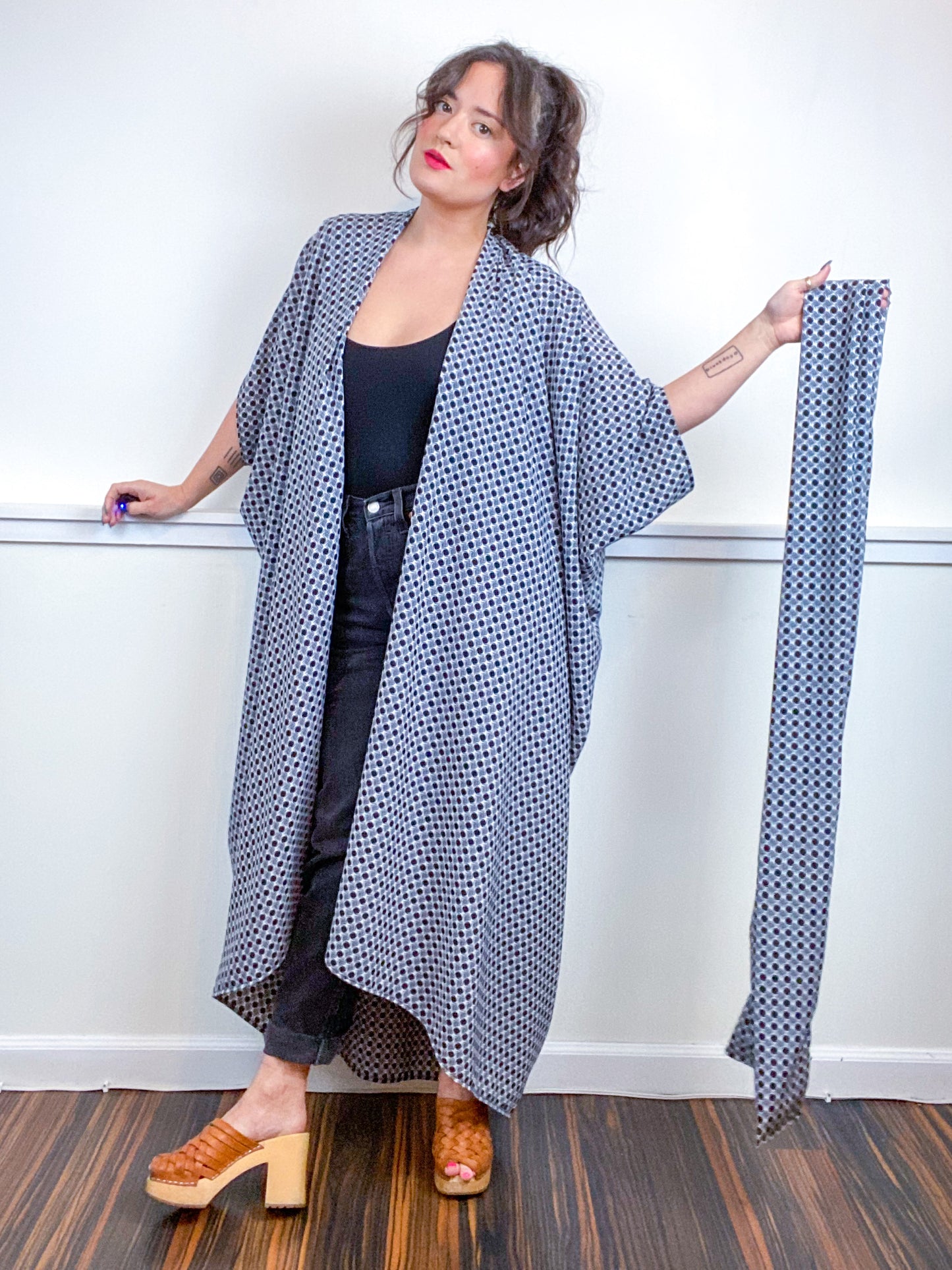 Print High Low Kimono Black White Deco Dots Crepe