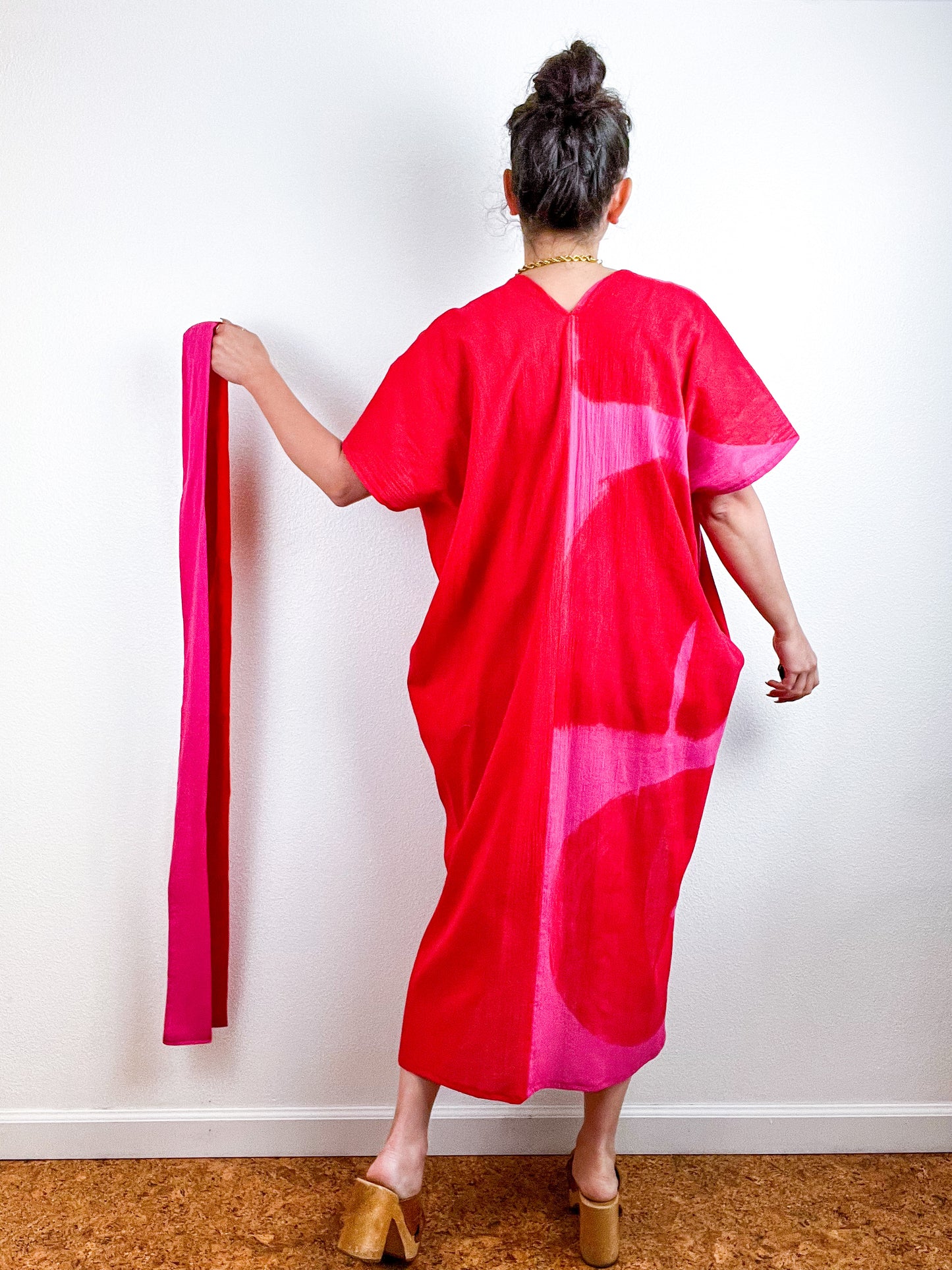 Single Gauze Midi Caftan Dress Fuchsia Scarlet Brushstrokes