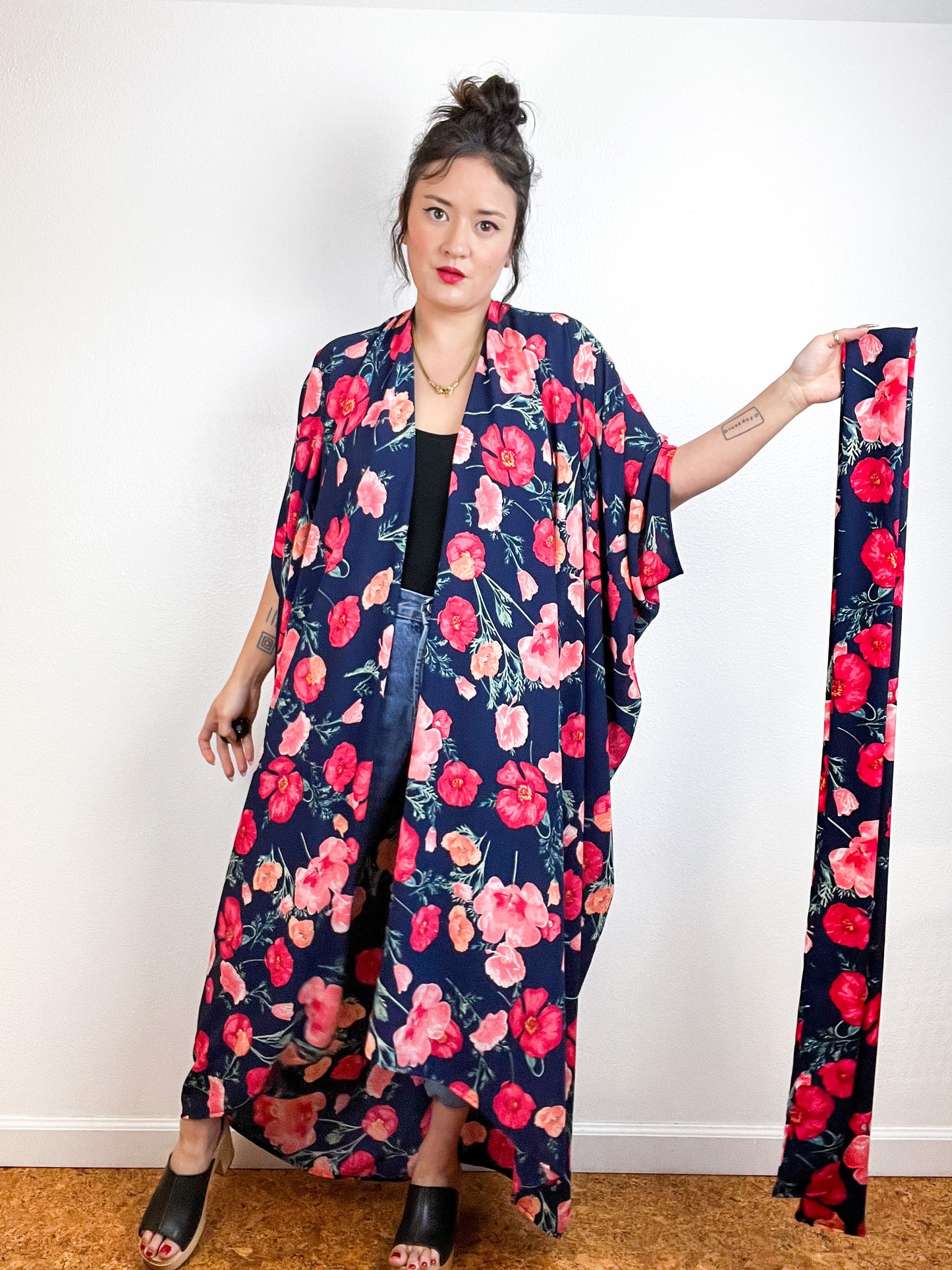 Print High Low Kimono Navy Poppy Floral Bubble Crepe