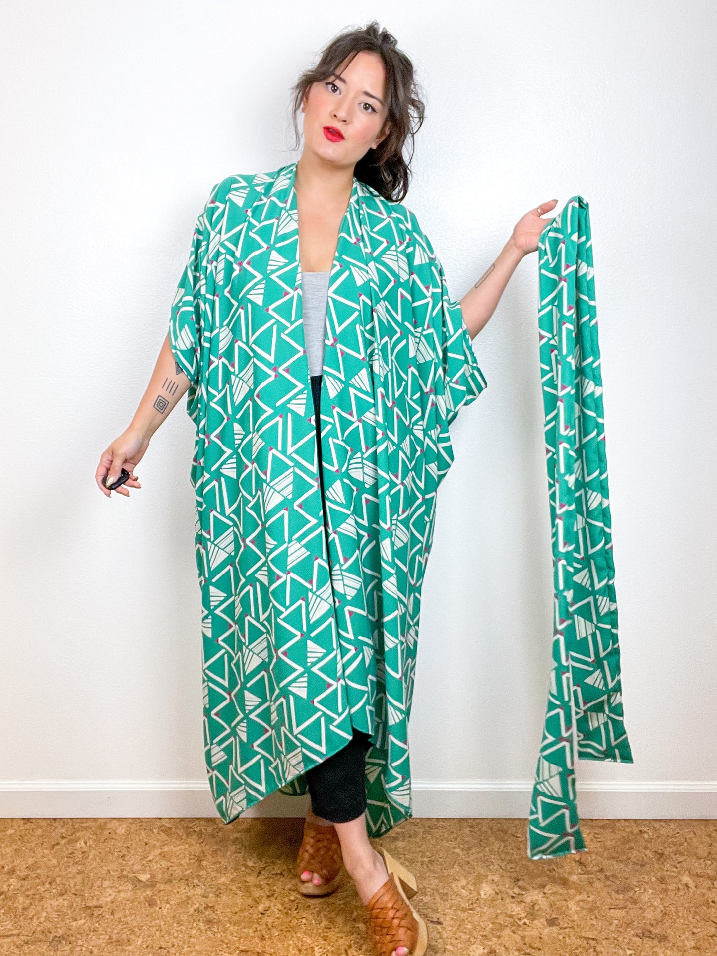 Print High Low Kimono Turquoise Triangles Slinky Crepe