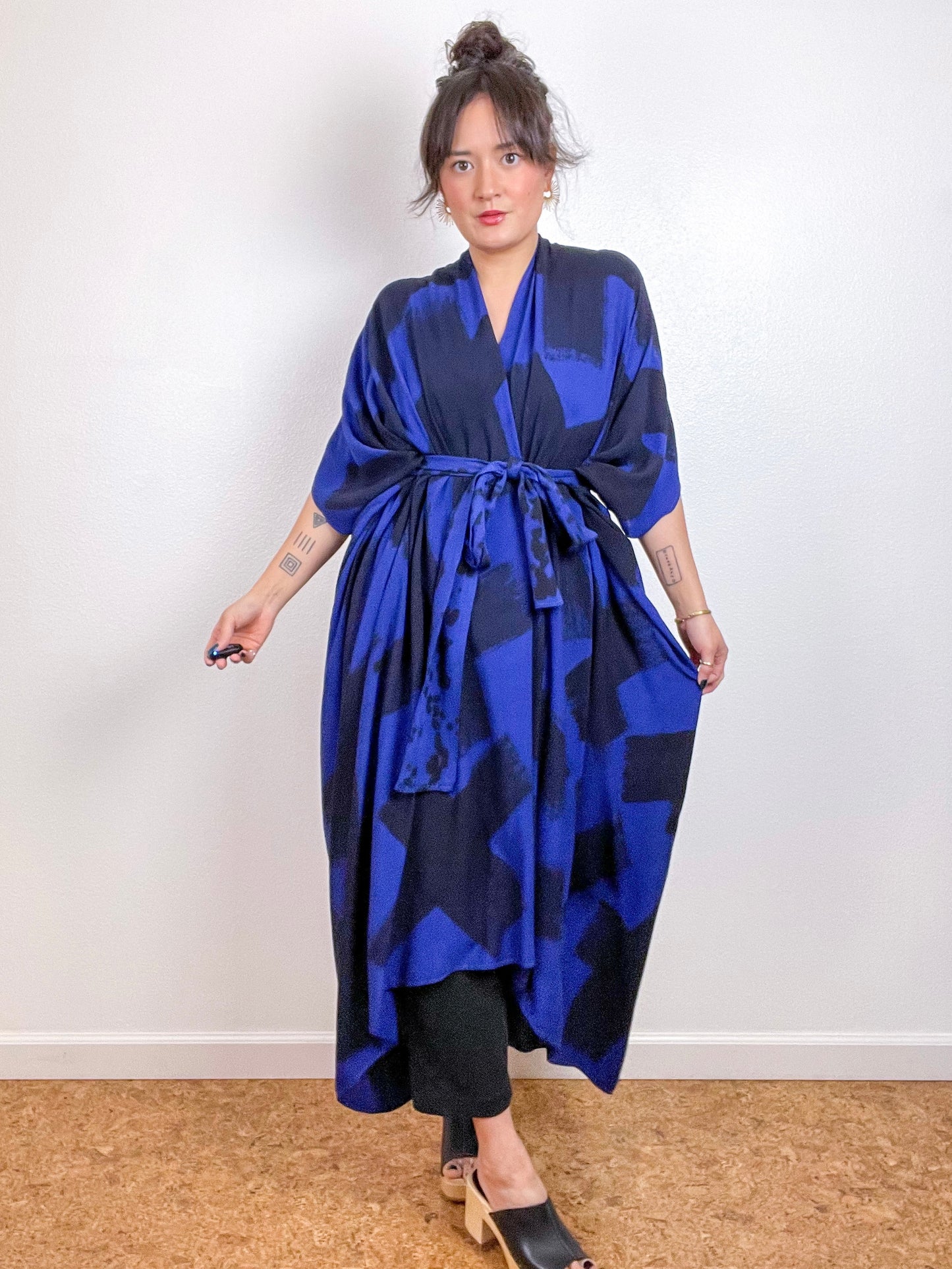 Hand-Dyed High Low Kimono Royal Black X