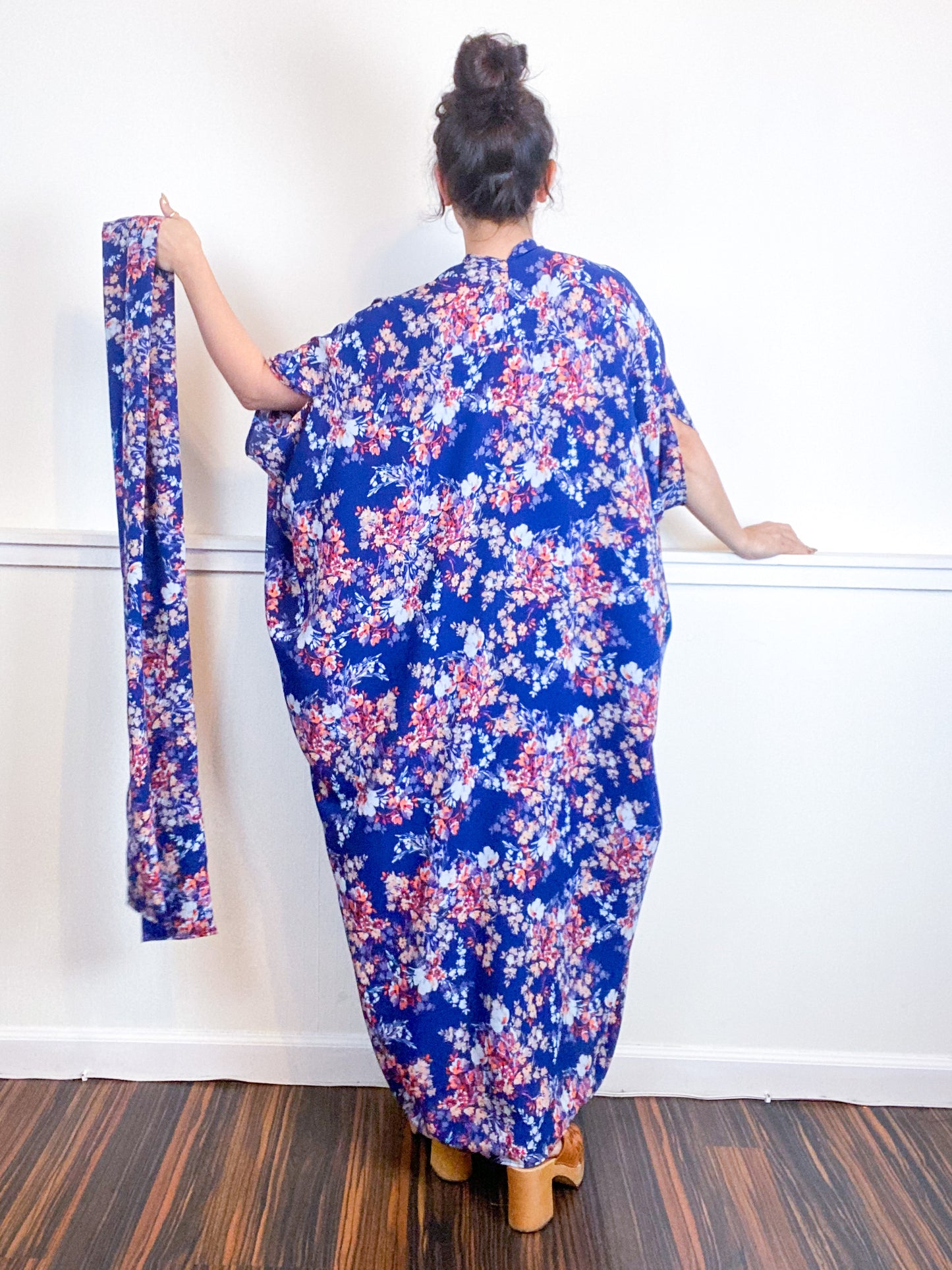 Print High Low Kimono Navy Wildflower Bubble Crepe