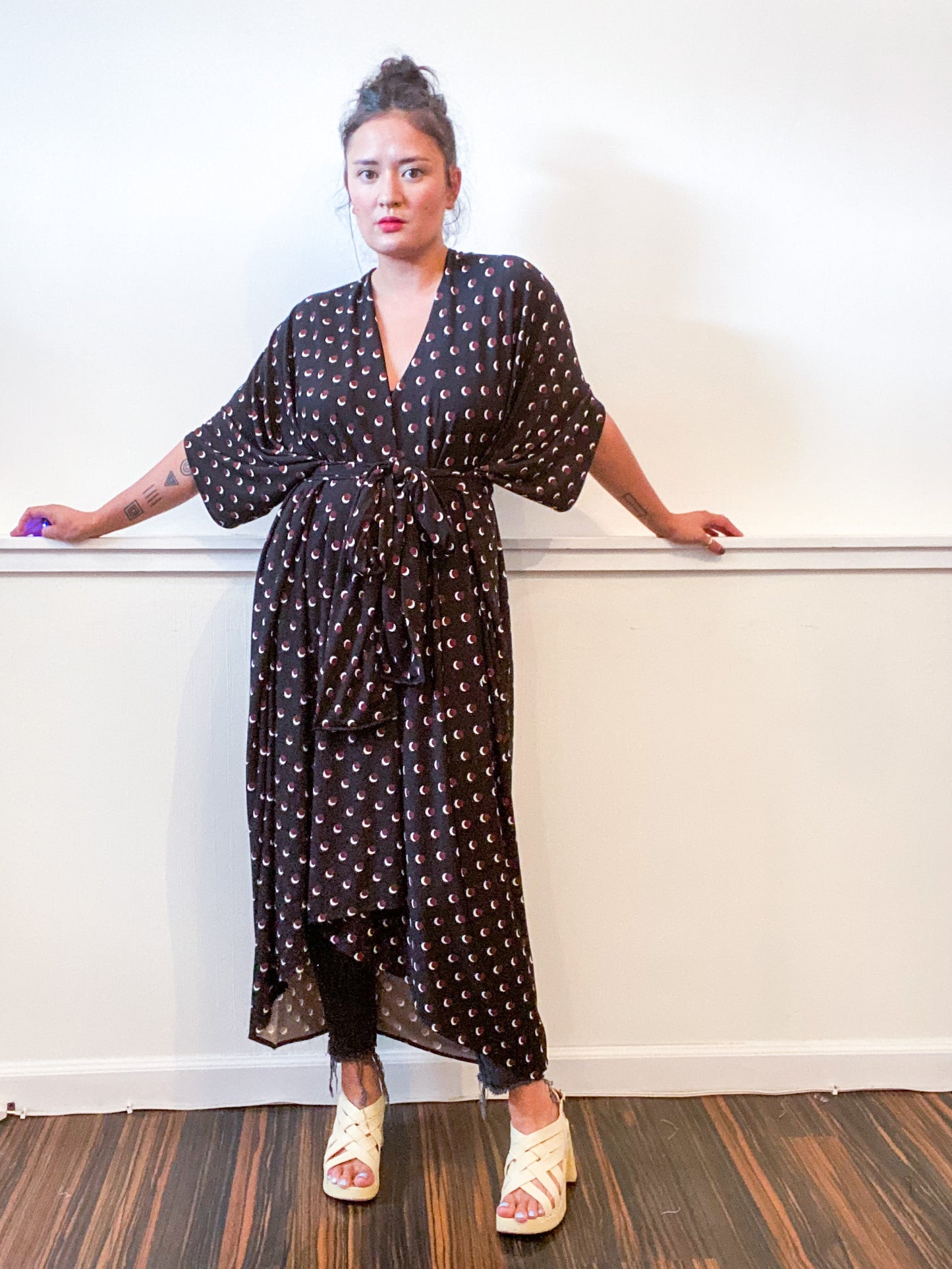 Print High Low Kimono Black Maroon Dots Slinky Knit