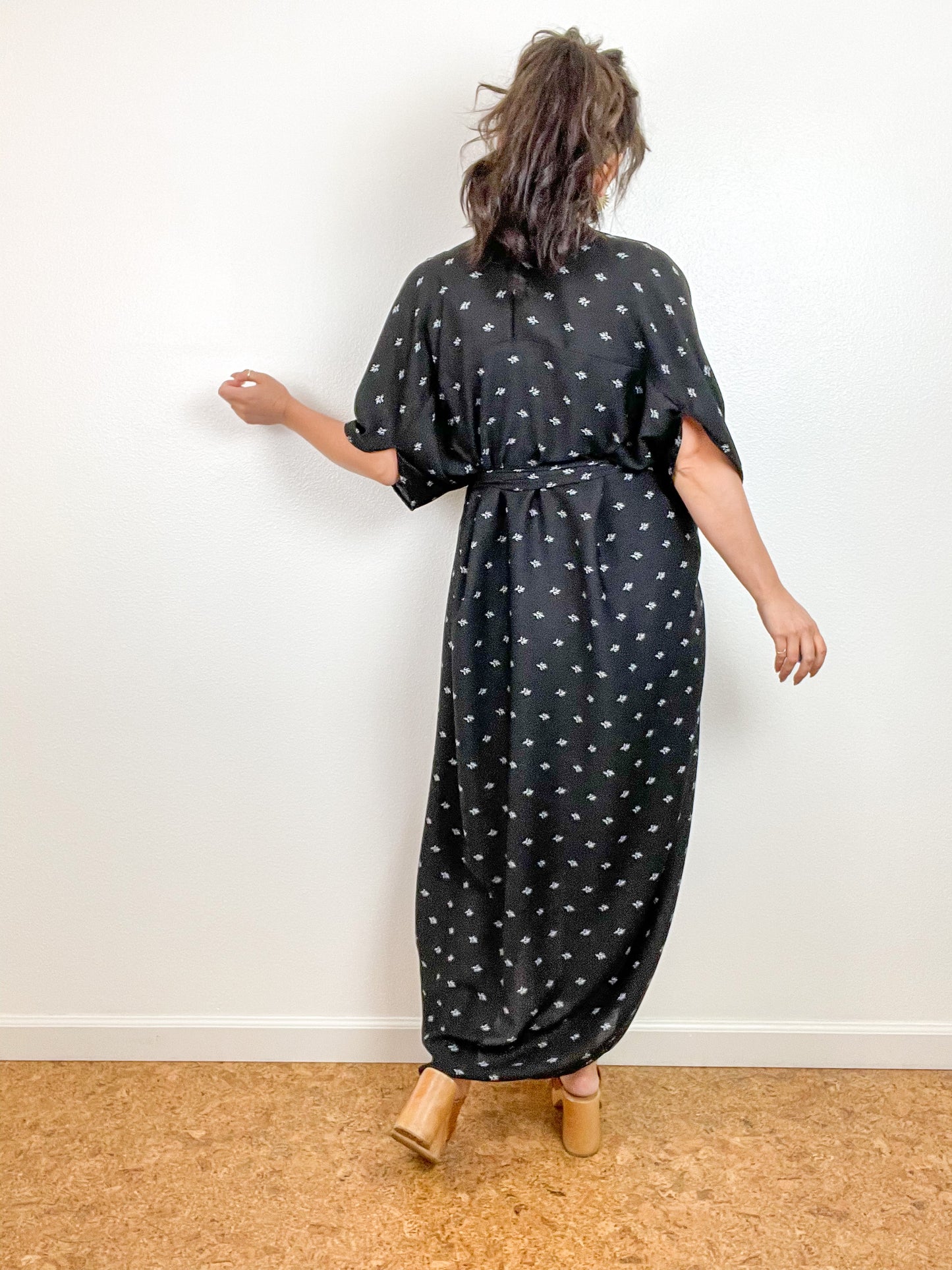 Print High Low Kimono Black Mini Floral Crinkle Gauze