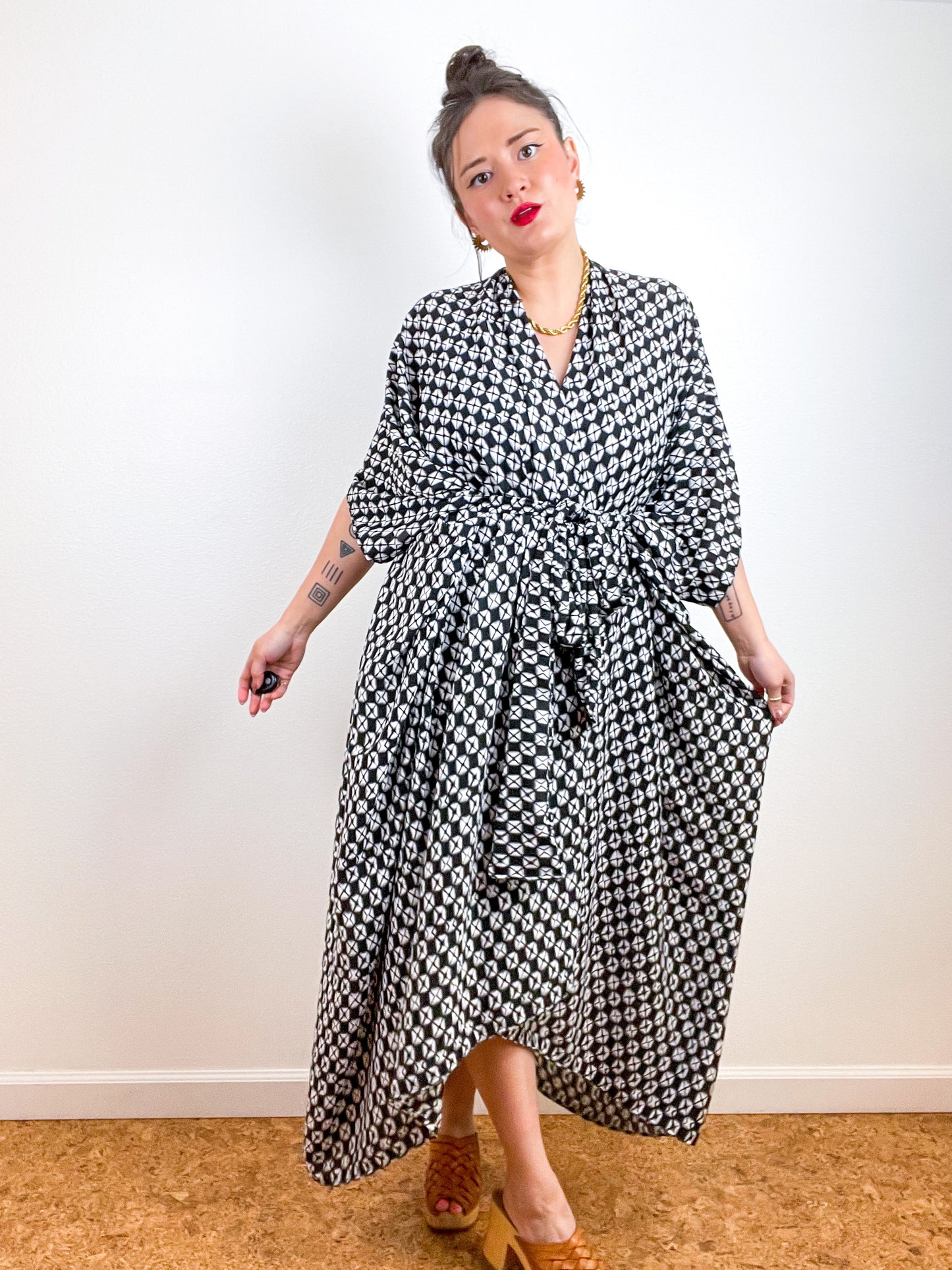 Print High Low Kimono Black Faux Shibori Georgette