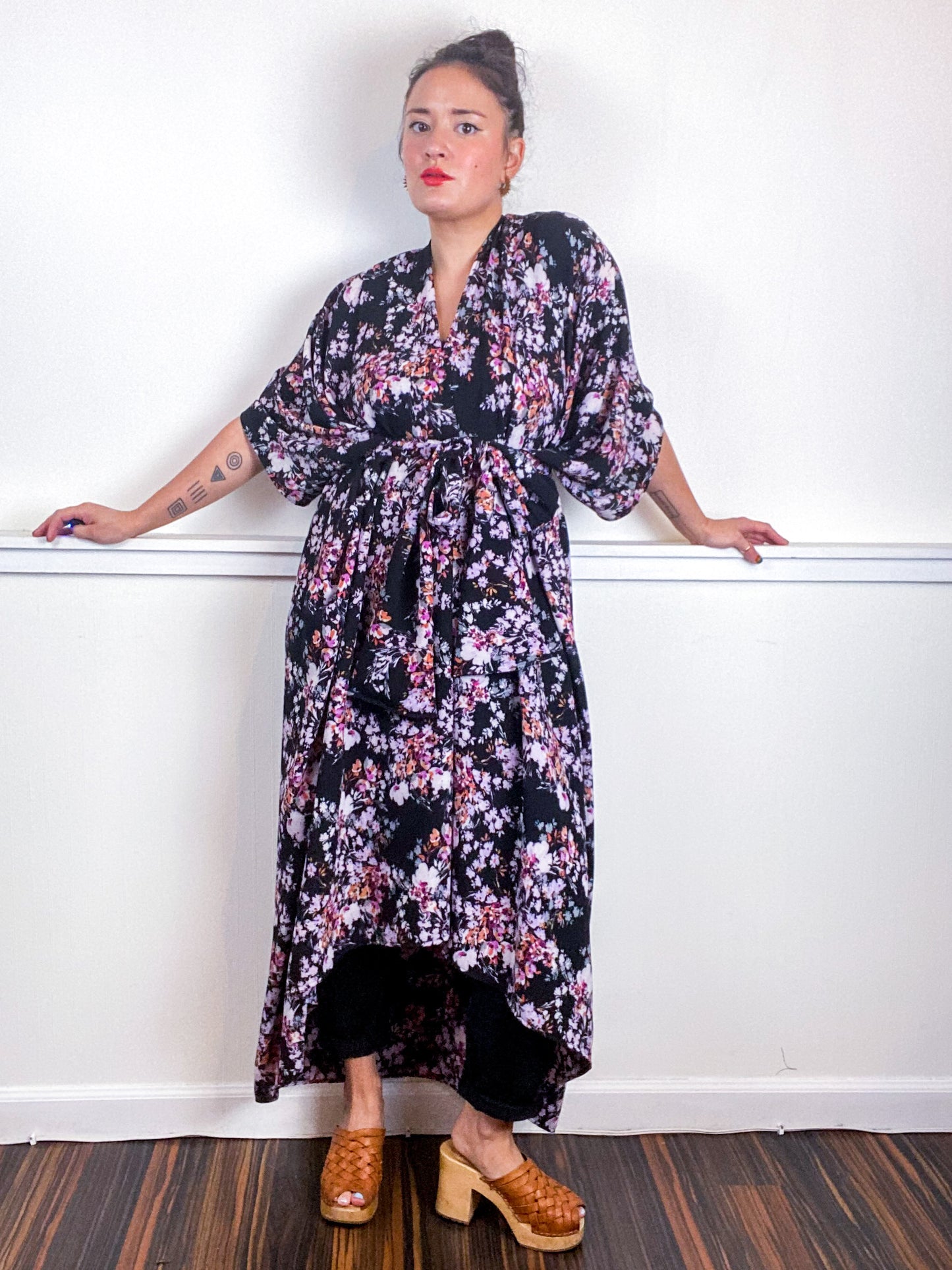 Print High Low Kimono Black Purple Wildflower Bubble Crepe