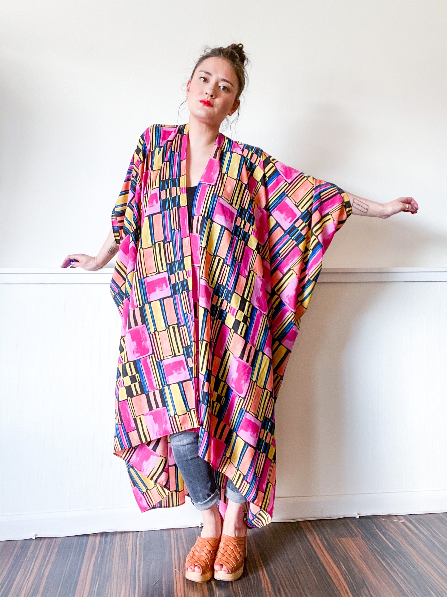 Print High Low Kimono Pink Mod Crepe de Chine