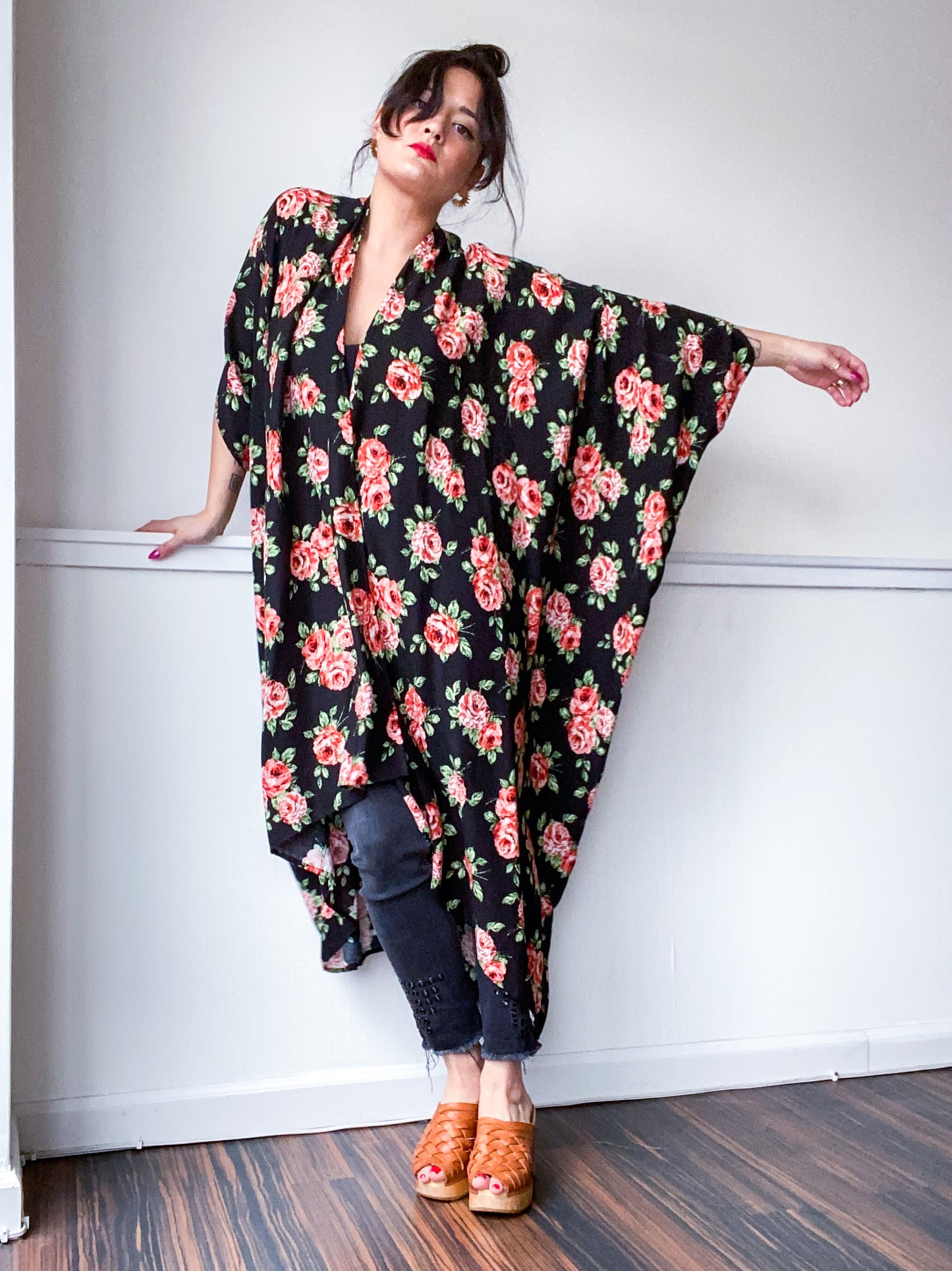 Print High Low Kimono Black Rose Floral