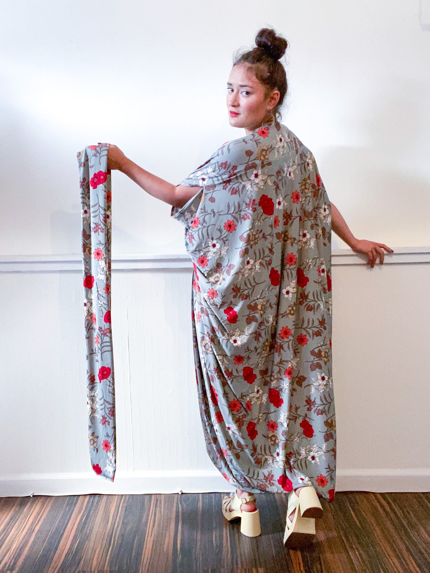 Print High Low Kimono Grey Floral Slinky Knit