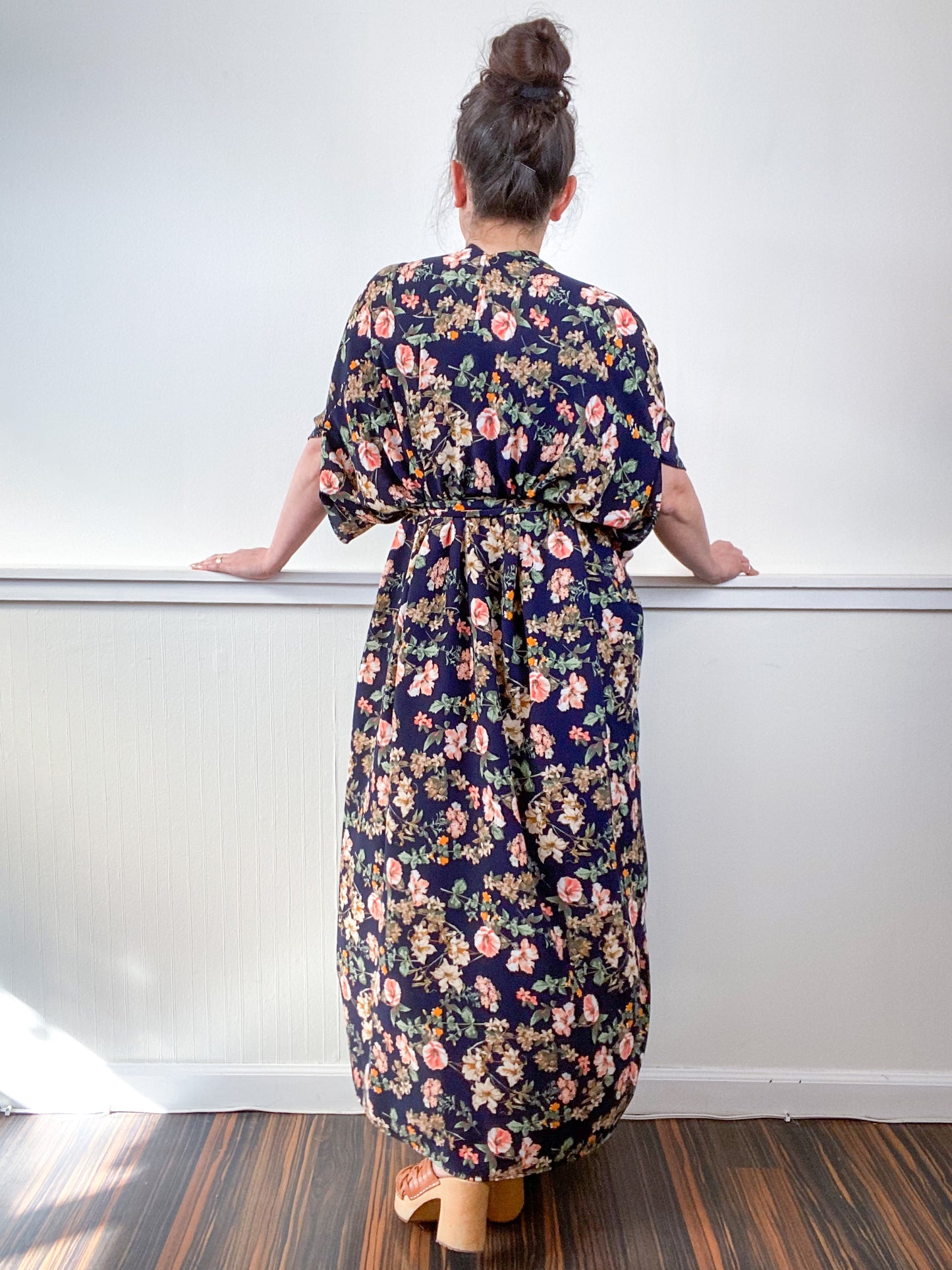 Print High Low Kimono Navy Wildflower Bubble Crepe