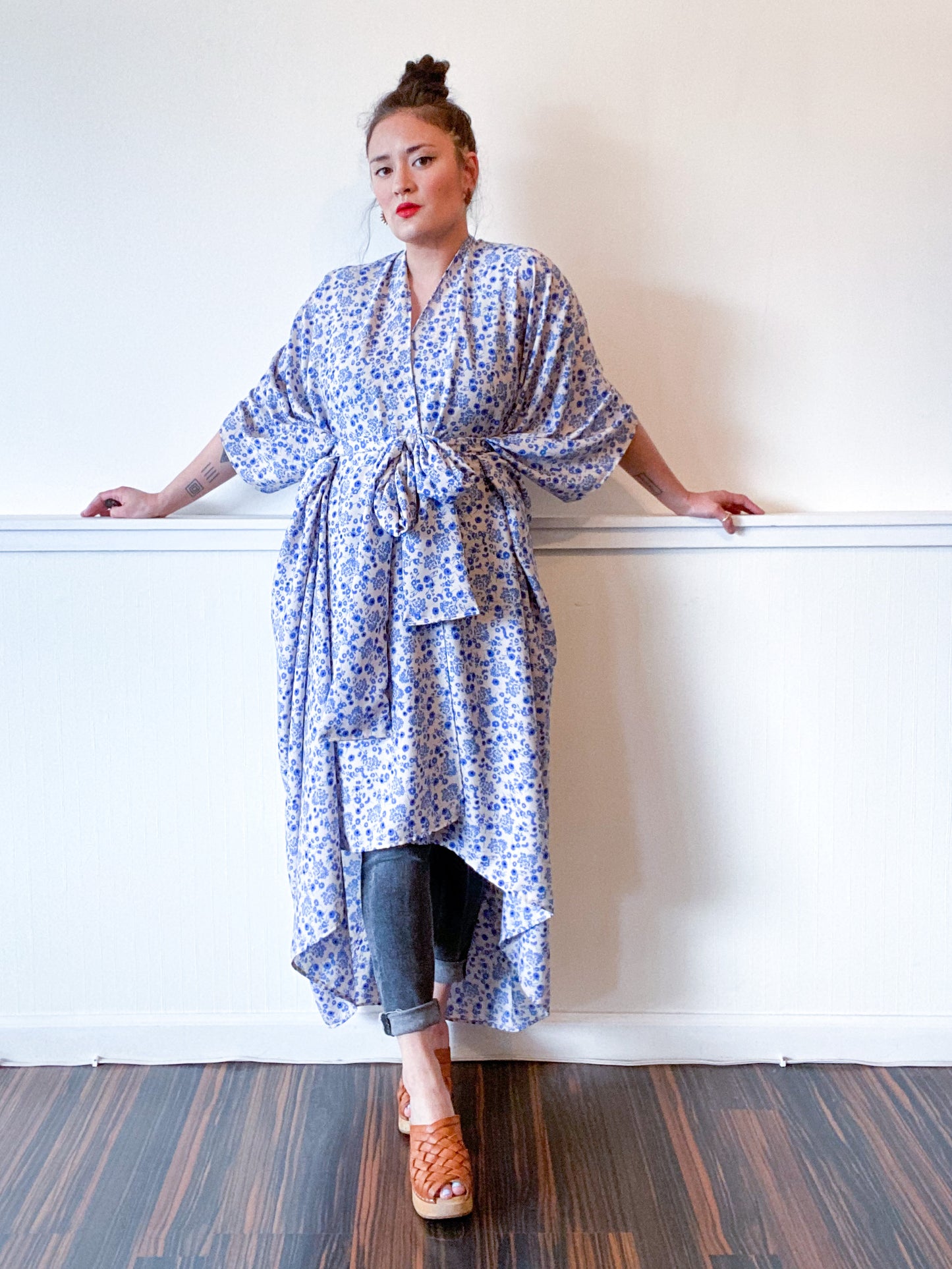 Print High Low Kimono Blue Ivory Mini Floral Crepe de Chine