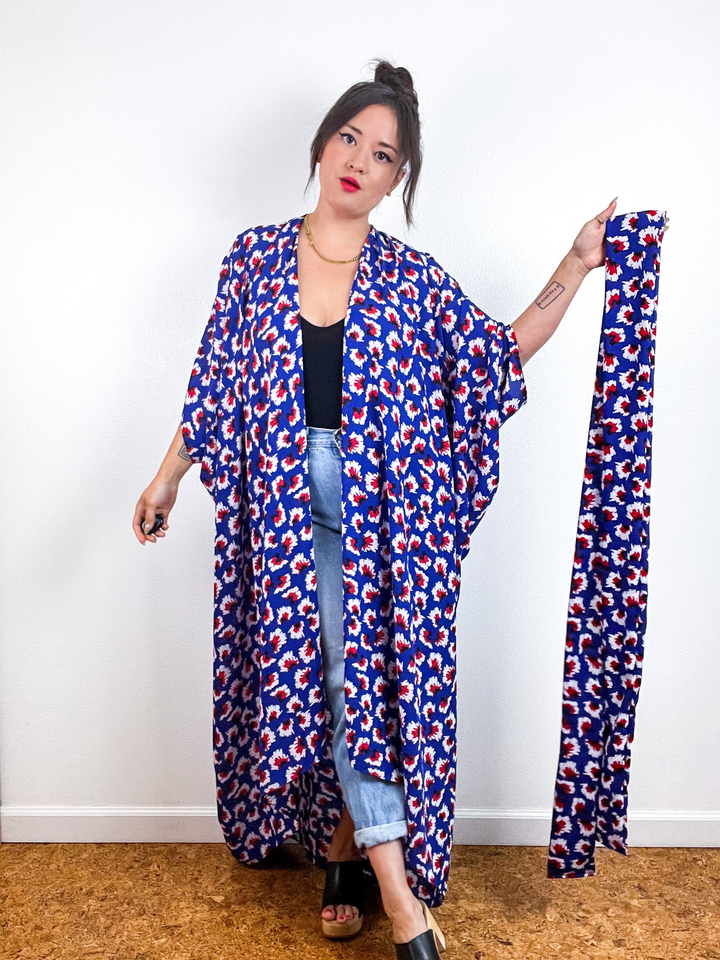Print High Low Kimono Blue Red Burst Georgette