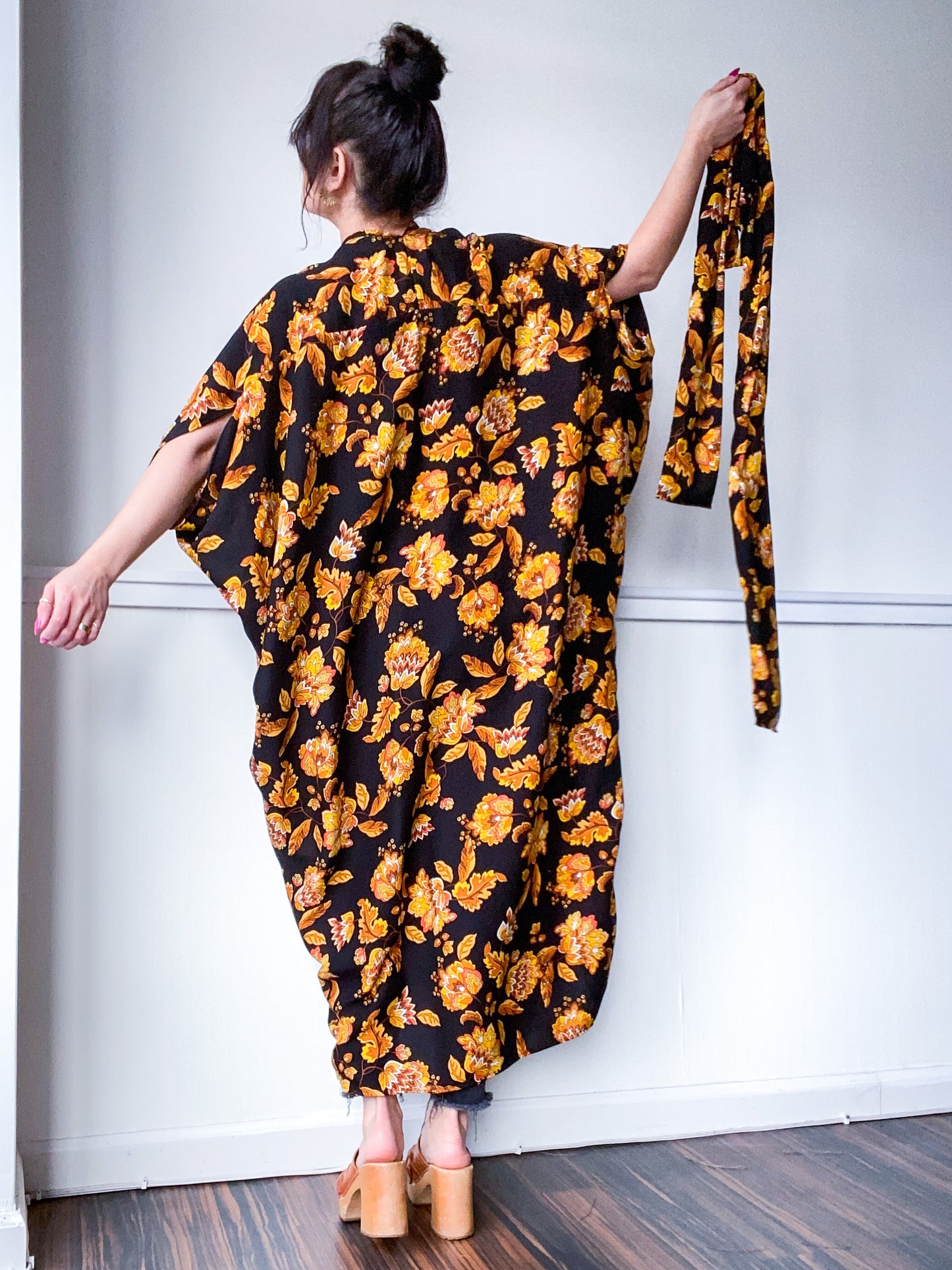 Print High Low Kimono Goldenrod Leaves