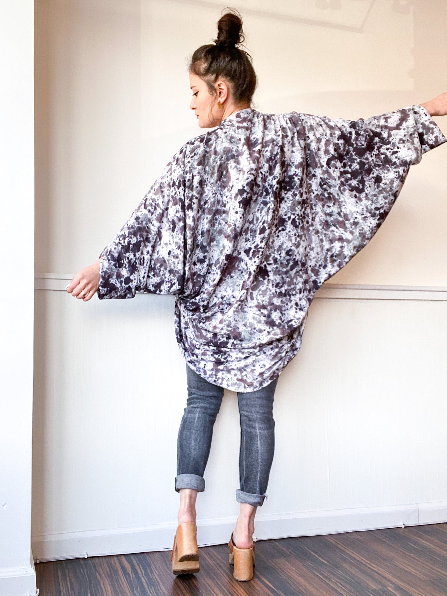 Hand-Dyed Waterfall Kimono Speckle Black Grey