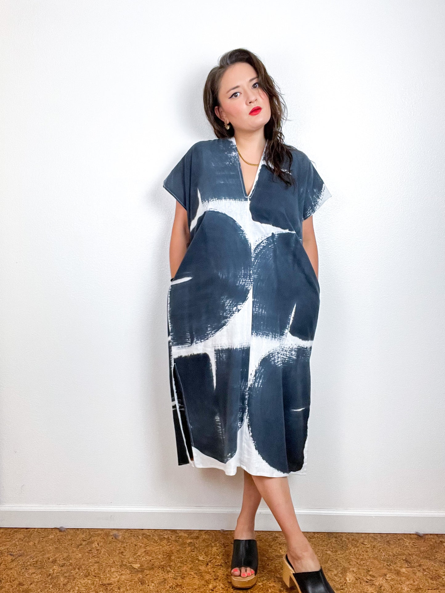 Hand-Dyed Midi Smock Dress White Black Brush