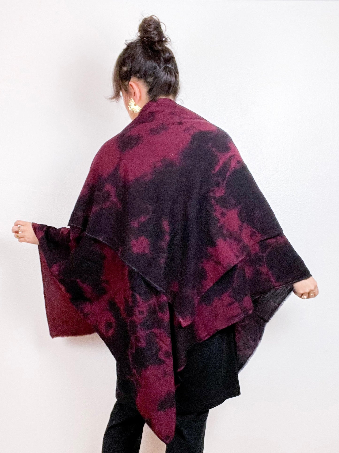 Hand-Dyed Gauze Blanket Scarf Crimson Tie