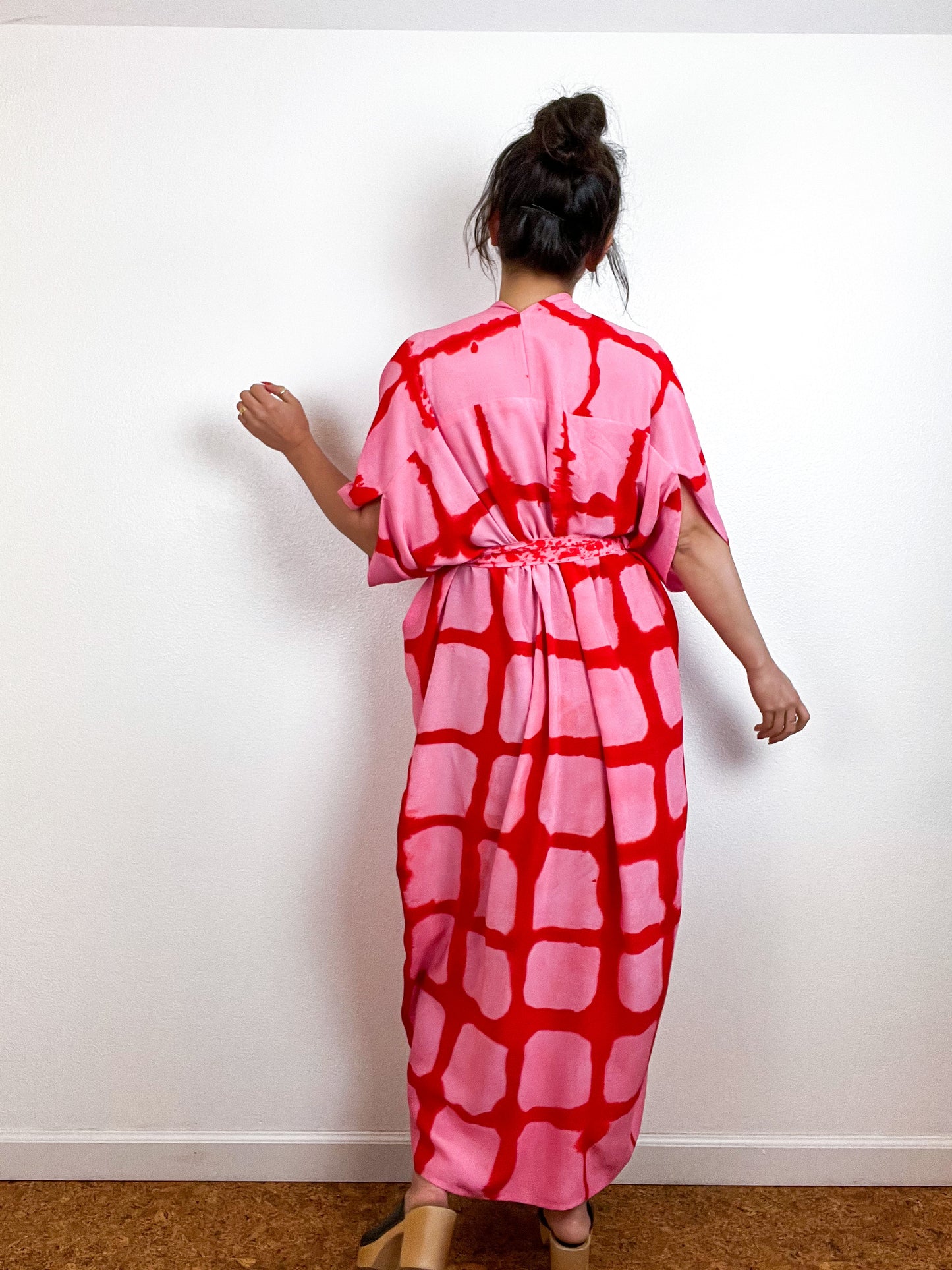 Hand-Dyed High Low Kimono Pink Scarlet Windowpane