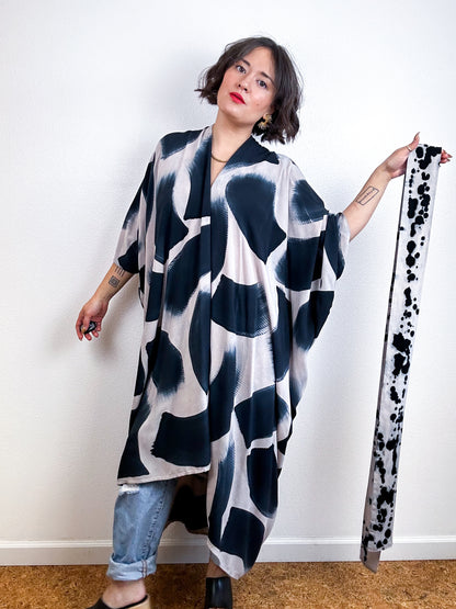 Hand-Dyed High Low Kimono Shell Black Brush