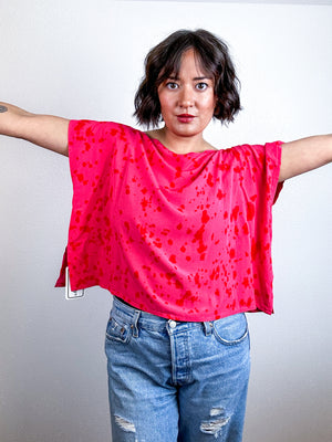 Hand-Dyed Flip Crop Rayon Fuchsia Coral Red Speckle