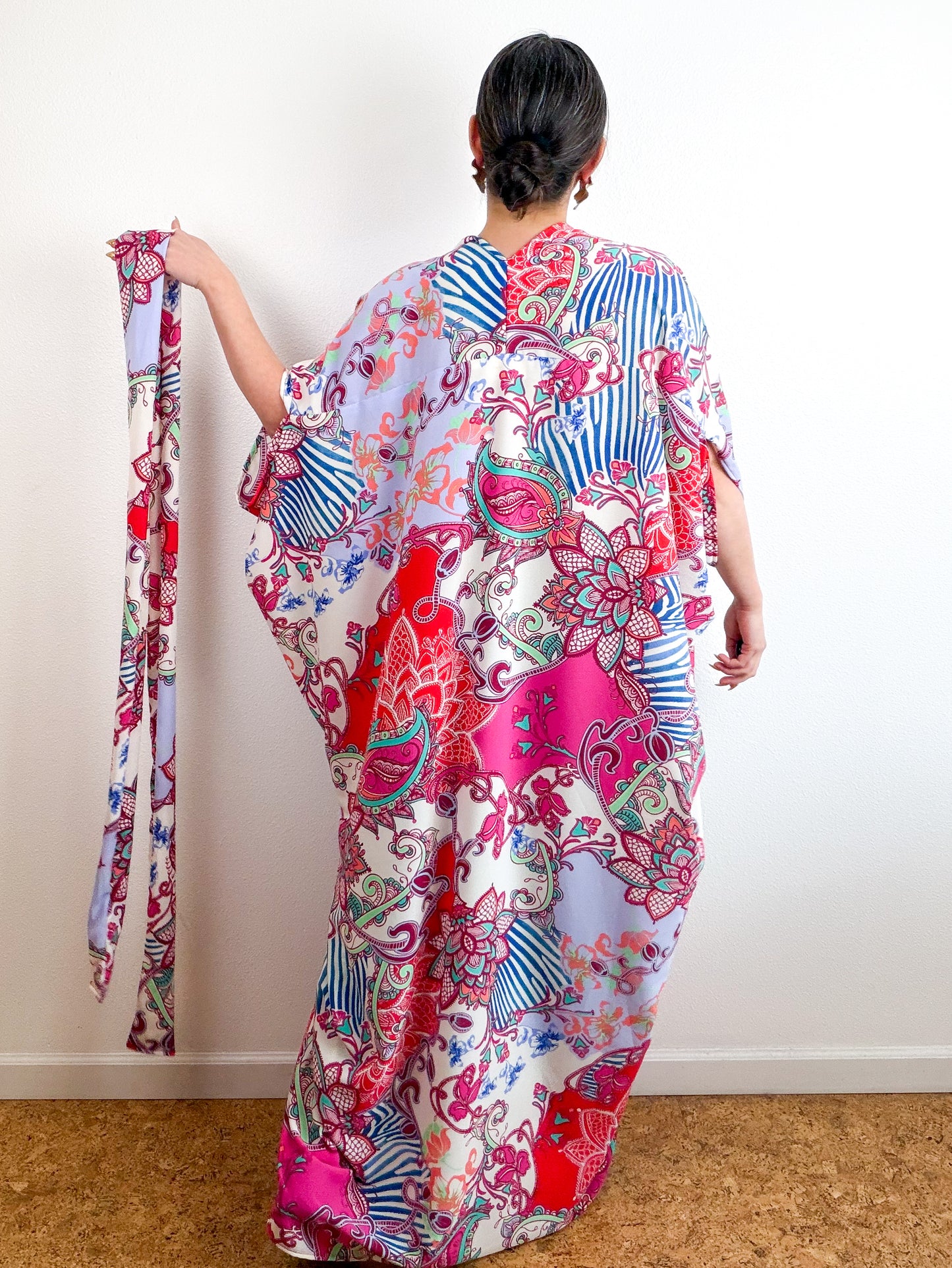 Print High Low Kimono Fuchsia Blue Paisley Bubble Crepe