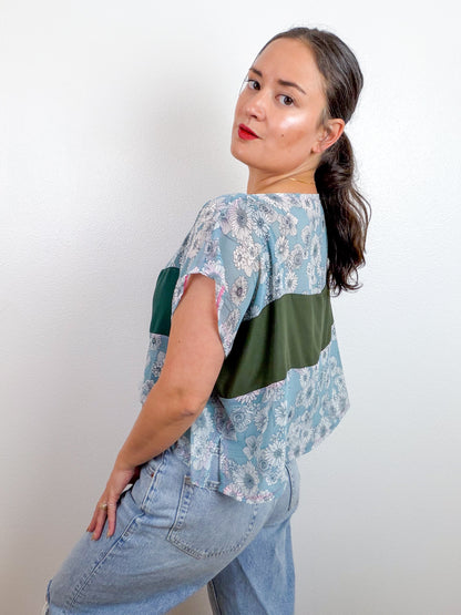 Scrappy Crop Blue Floral Green